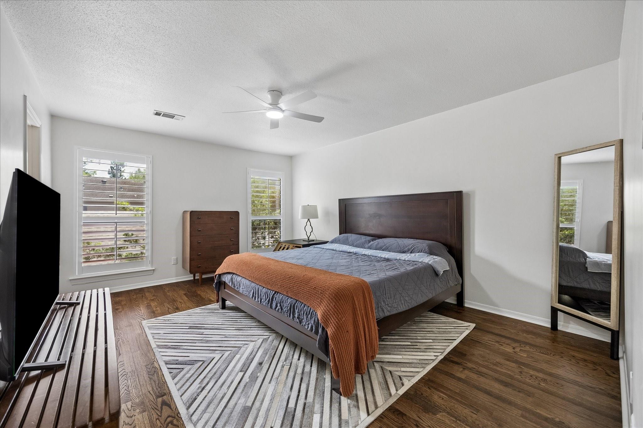 701 Bering Drive # 1904