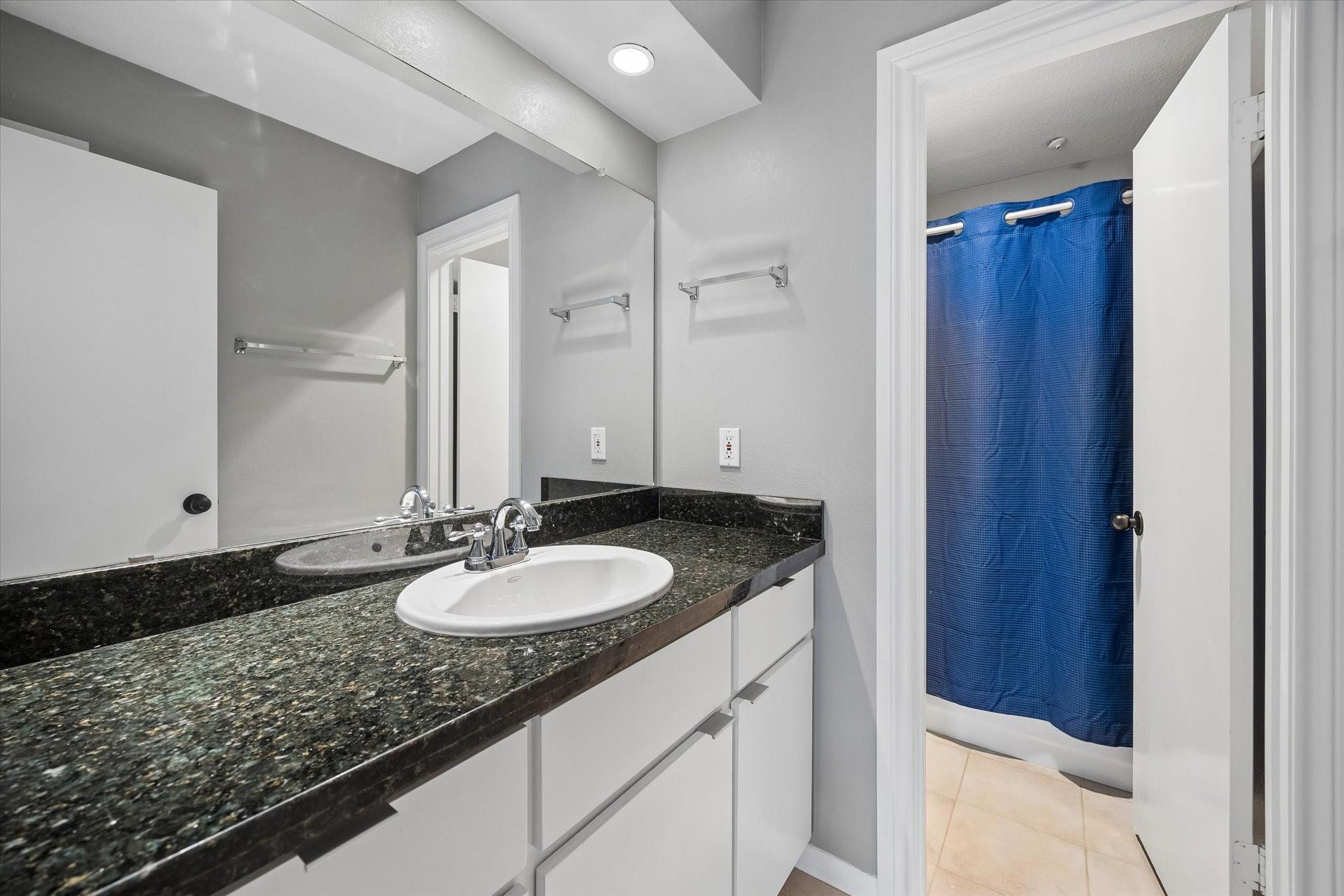 701 Bering Drive # 1904