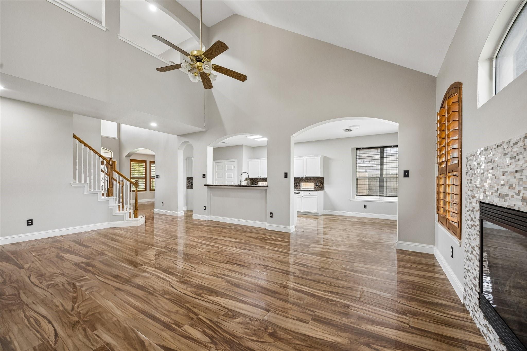 8422 W W Sienna Cove Lane Lane