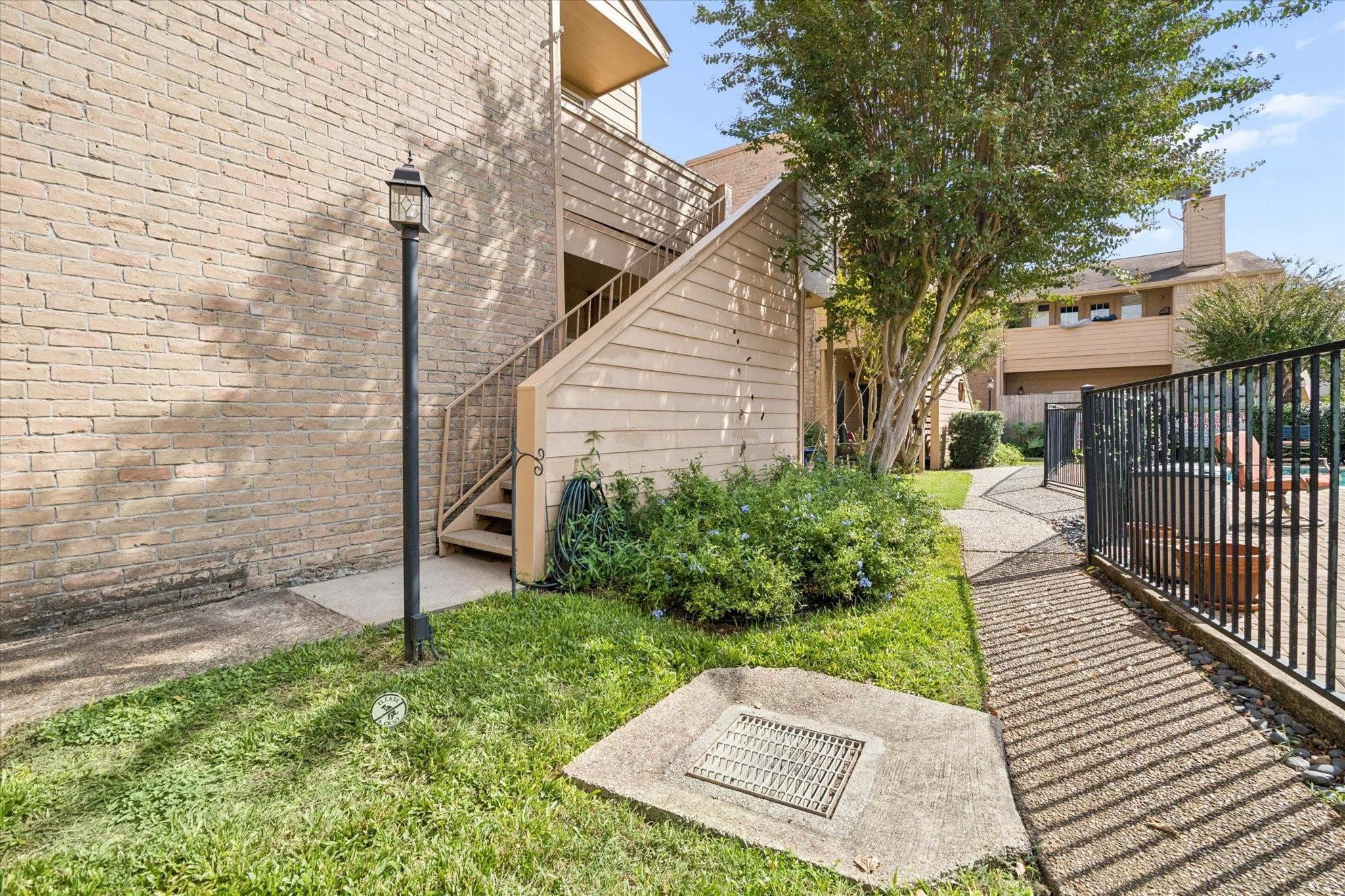 1915 Augusta Drive # 43
