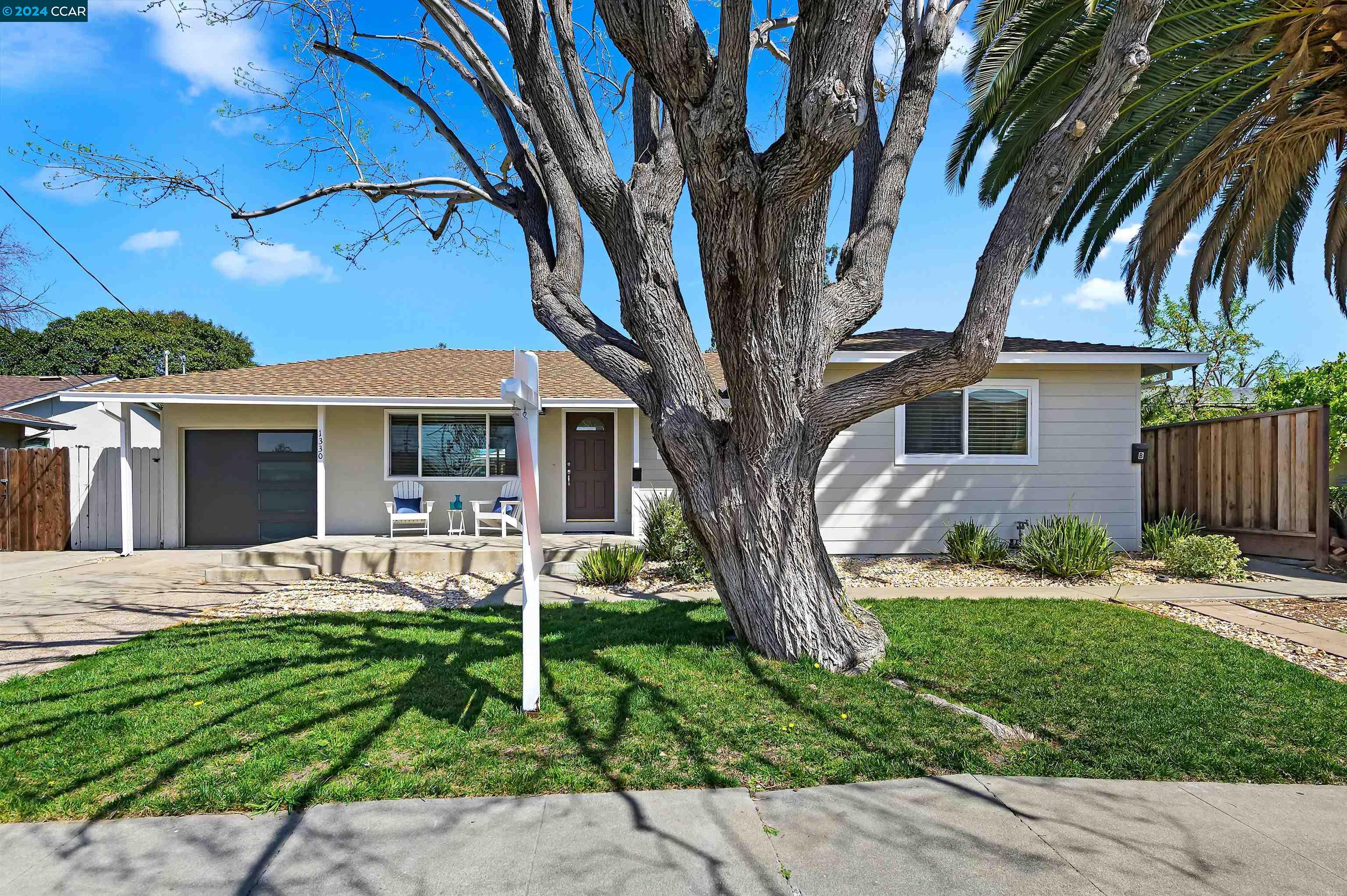 1330 Evergreen Dr