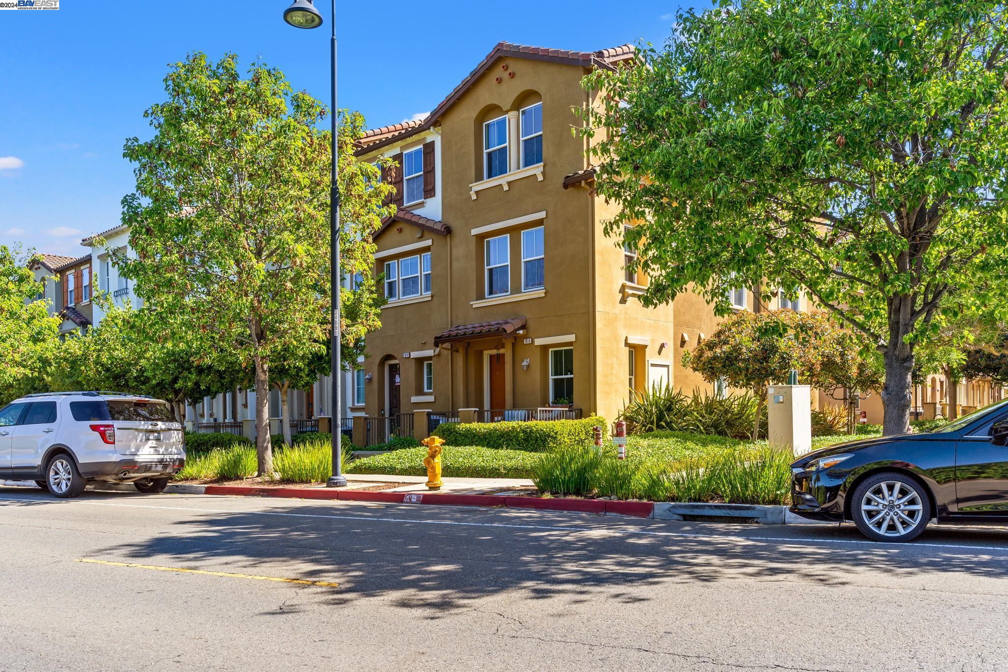 1016 Martin Luther King Dr