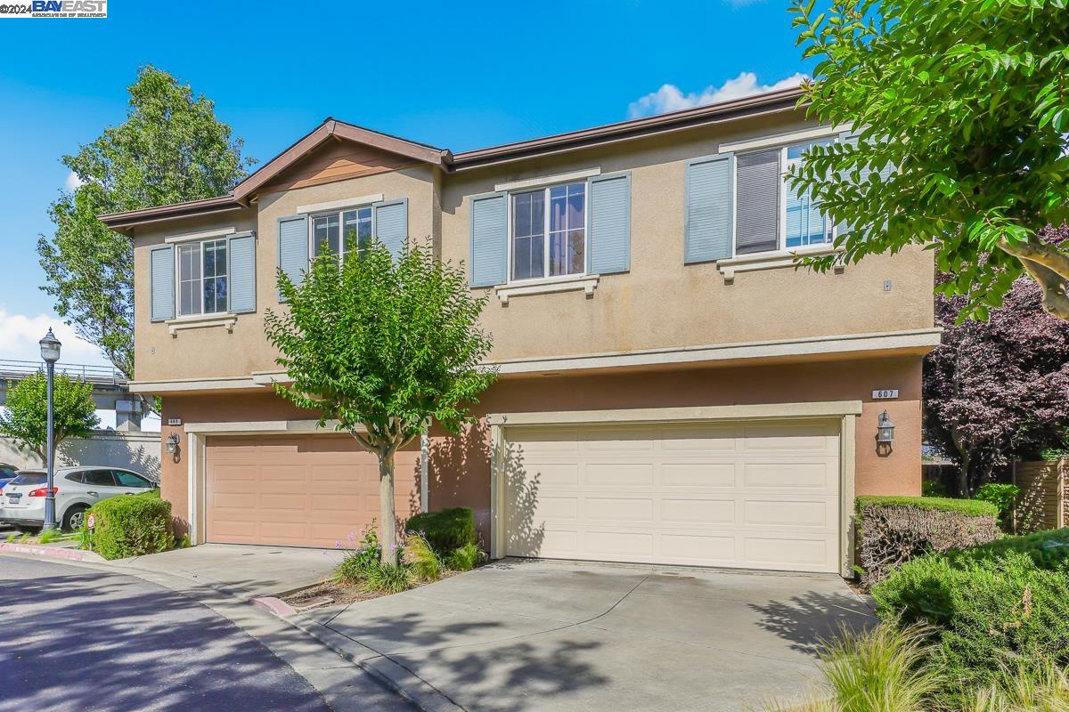 603 Heritage Cir
