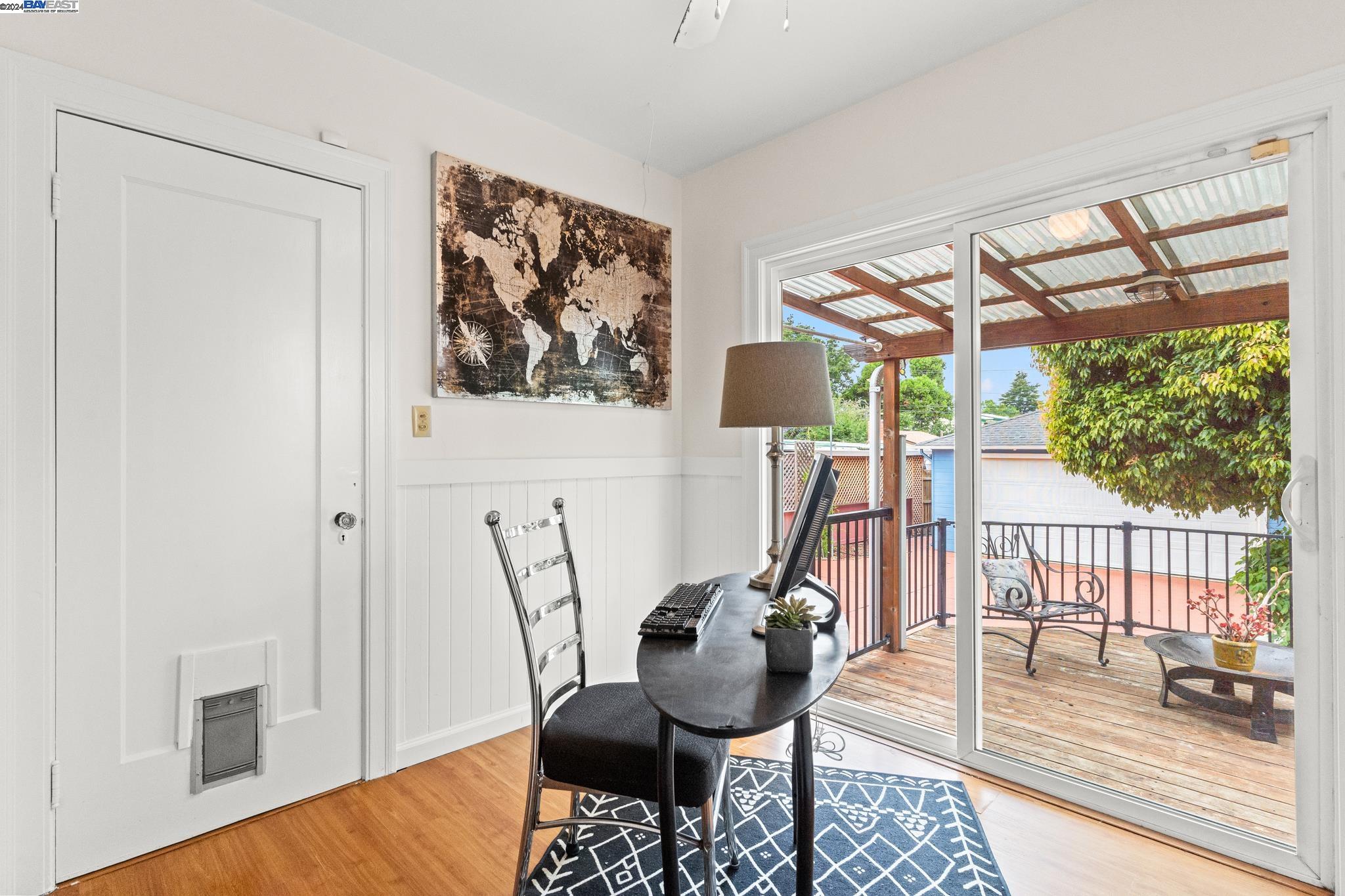 220 Sunnyside Dr