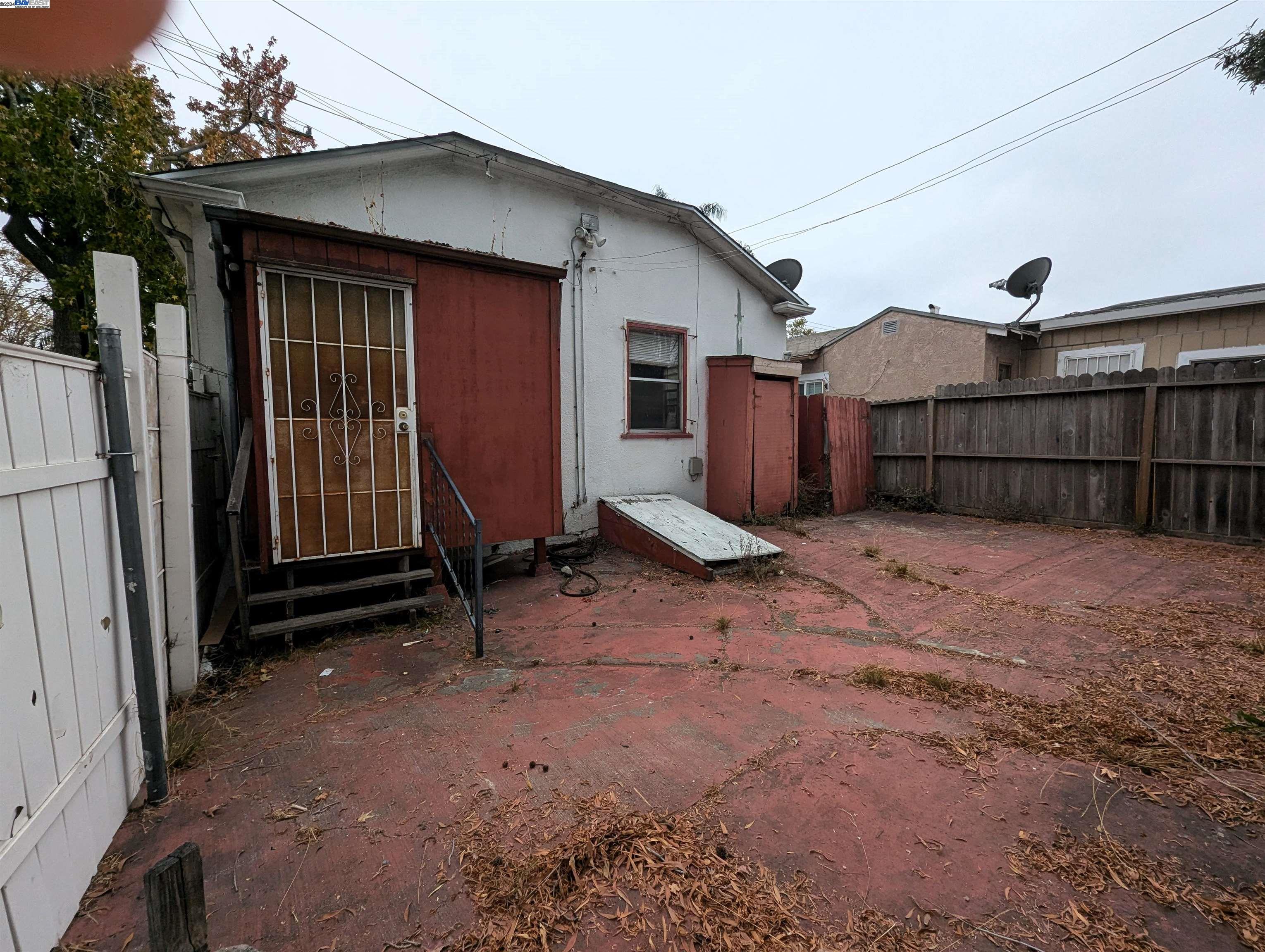 1567 Havenscourt Blvd