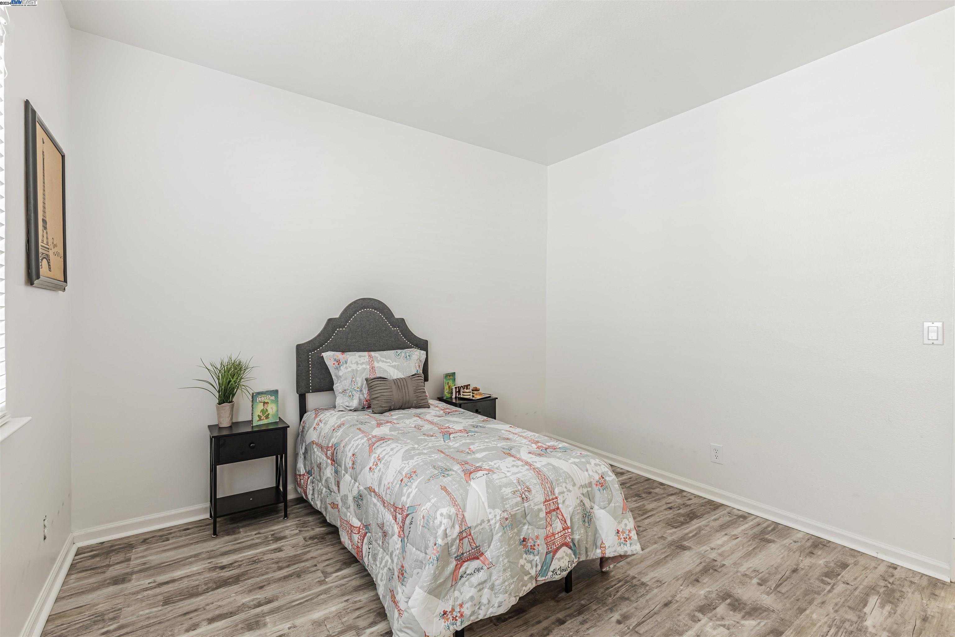 2476 Santa Barbara Ct