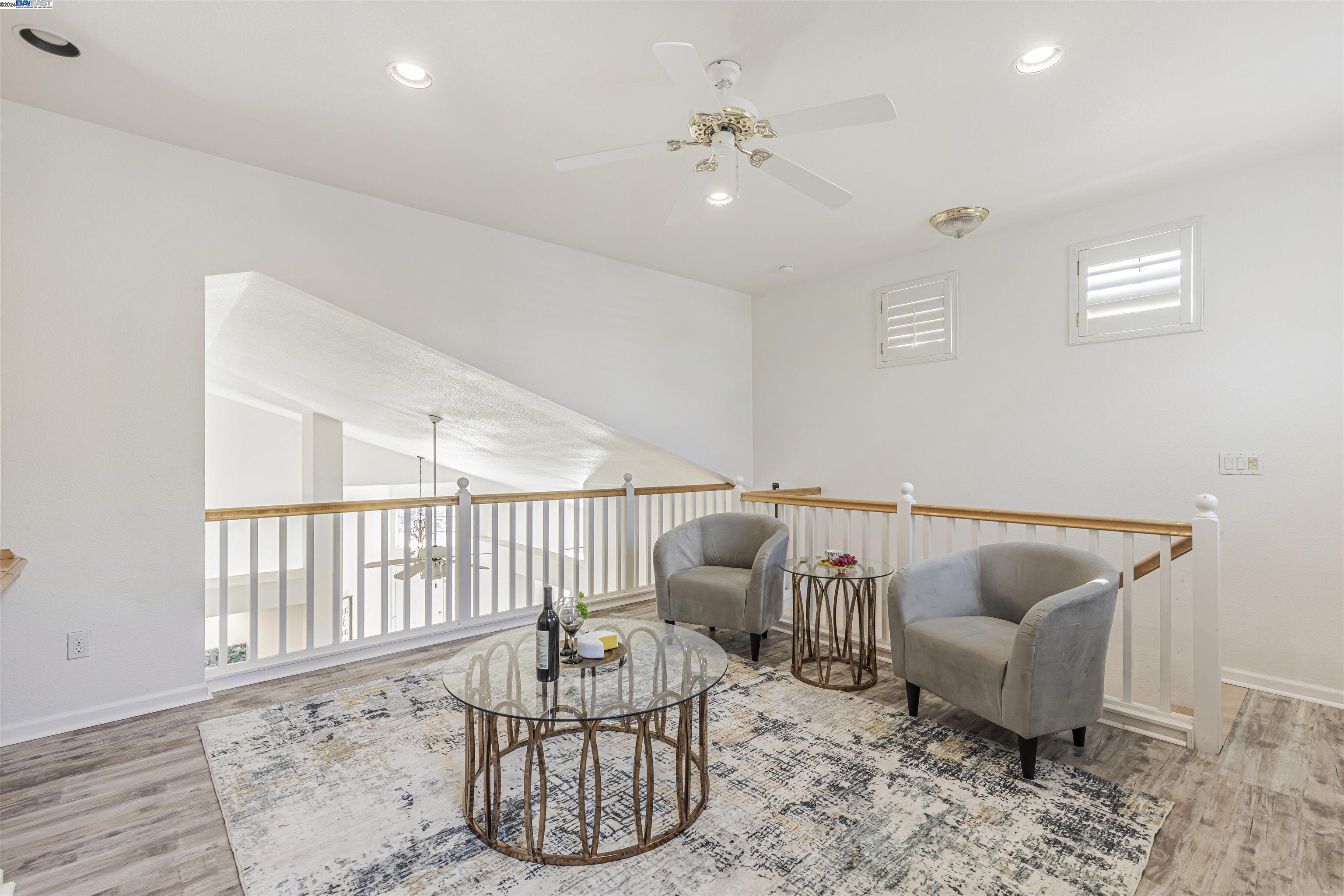 2476 Santa Barbara Ct