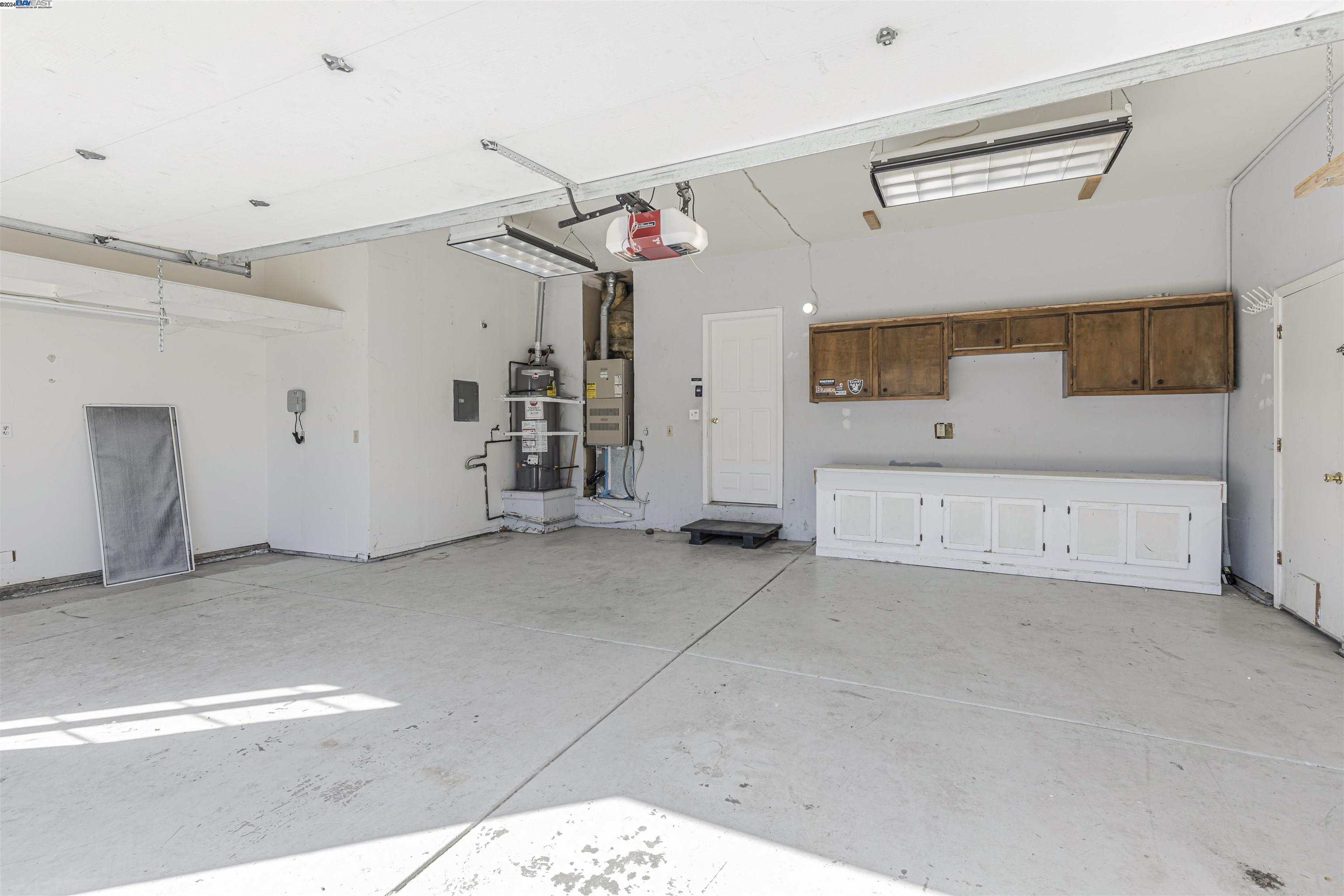 2476 Santa Barbara Ct