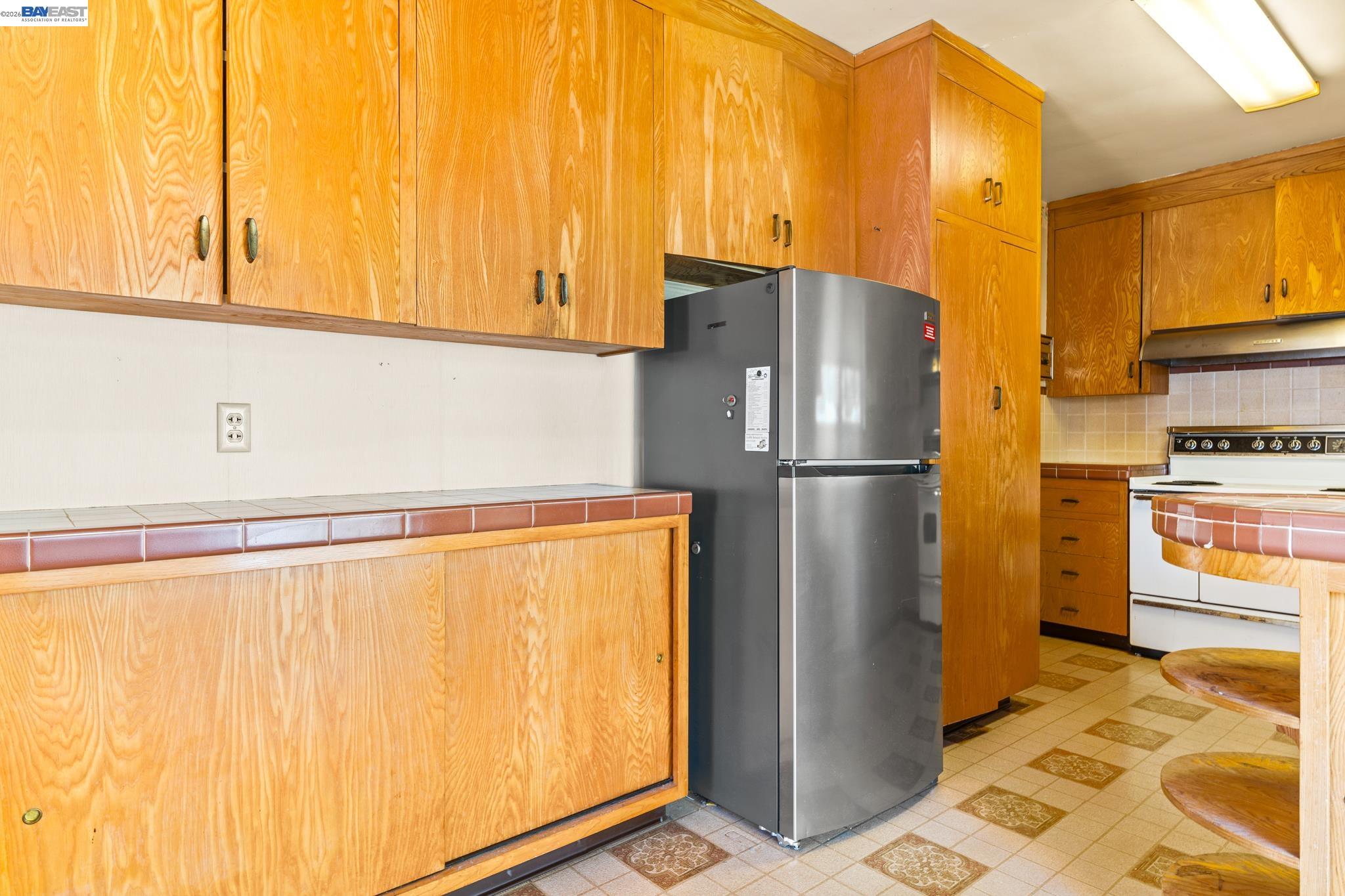 1591 159Th Ave