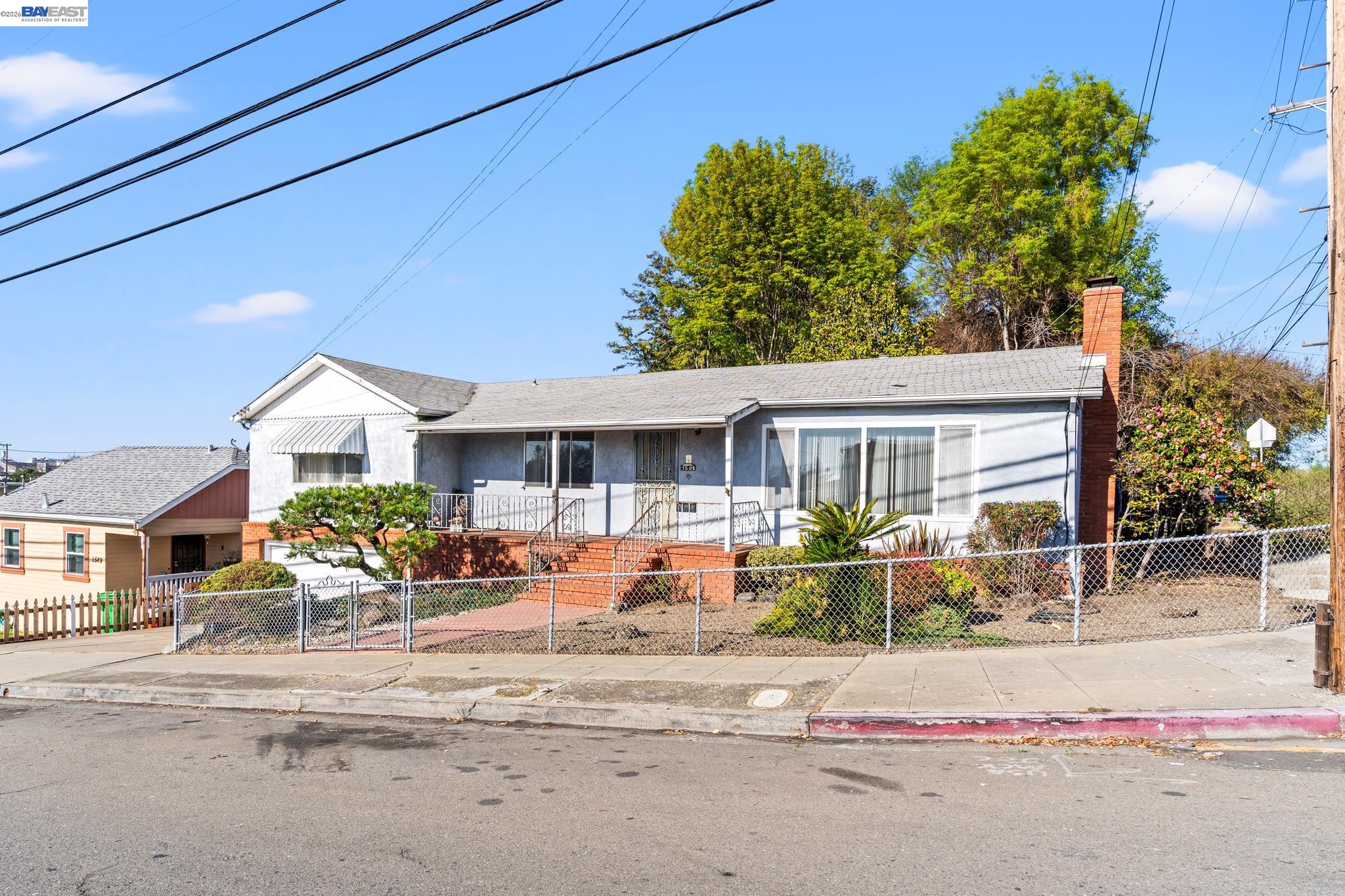 1591 159Th Ave