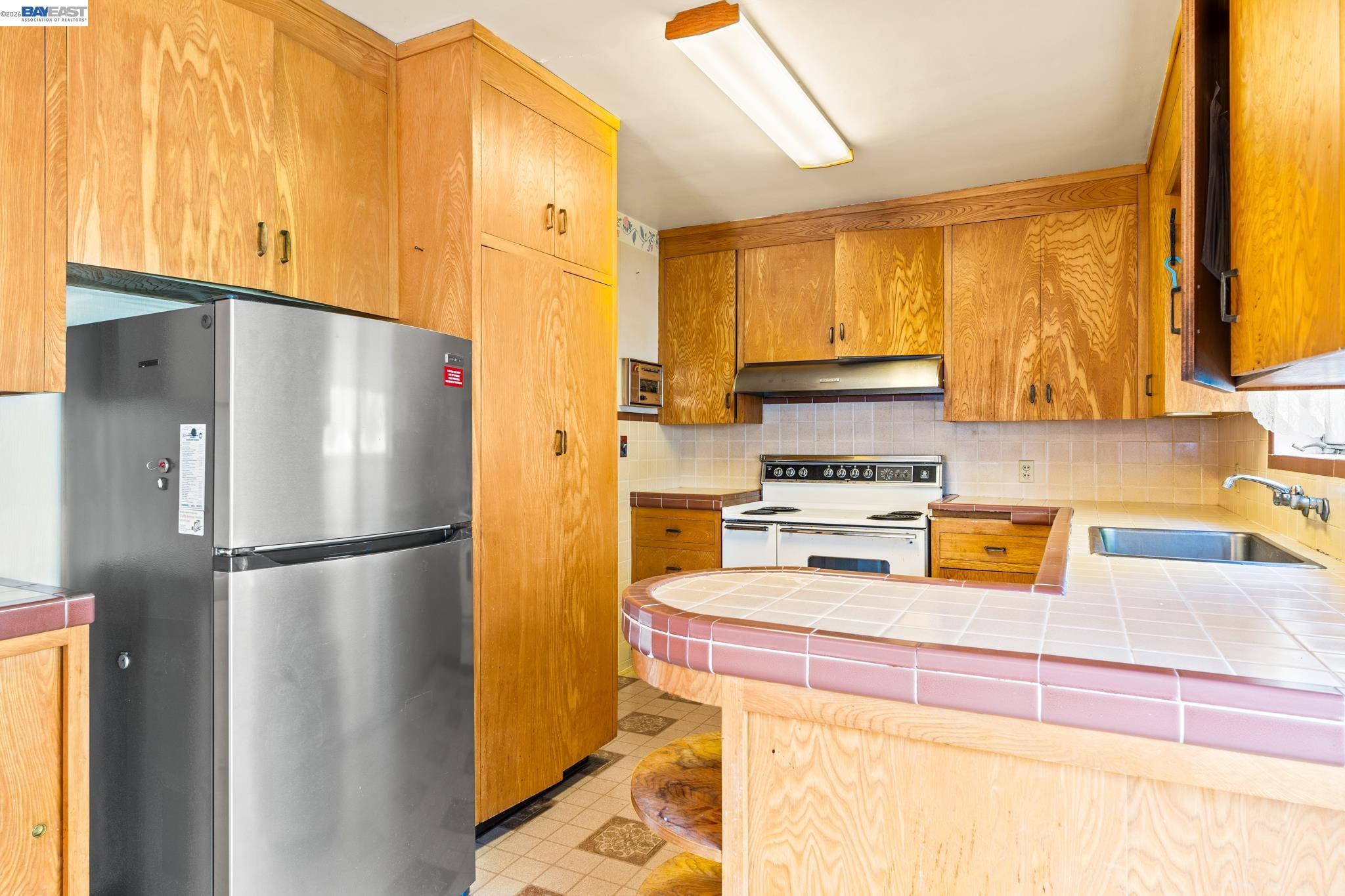 1591 159Th Ave