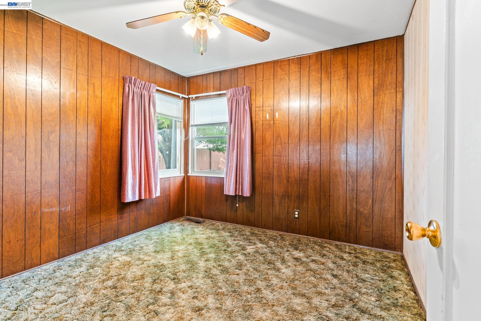 324 Berry Ave