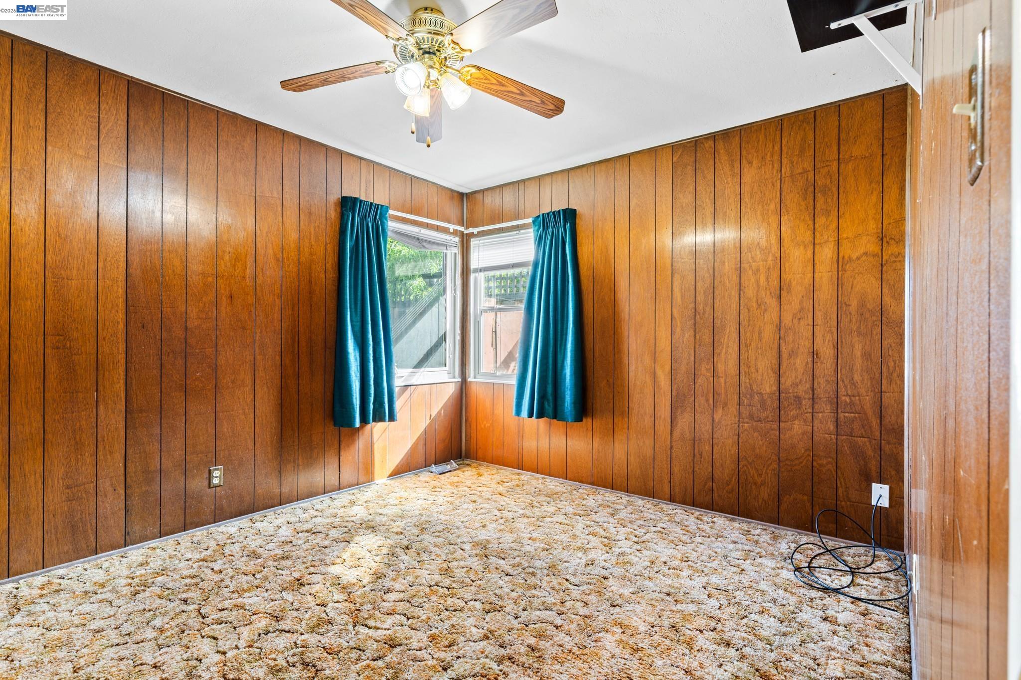 324 Berry Ave