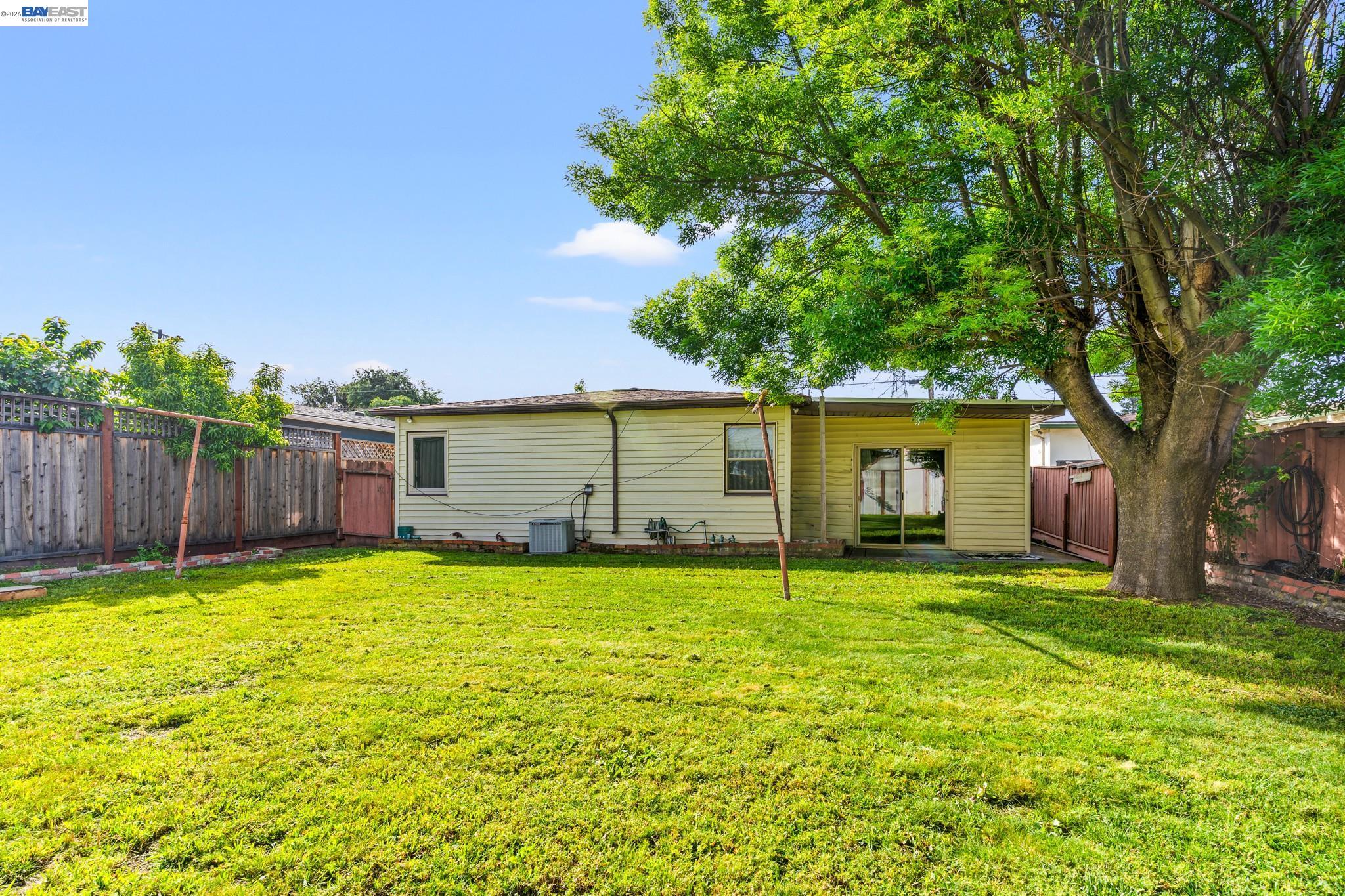 324 Berry Ave