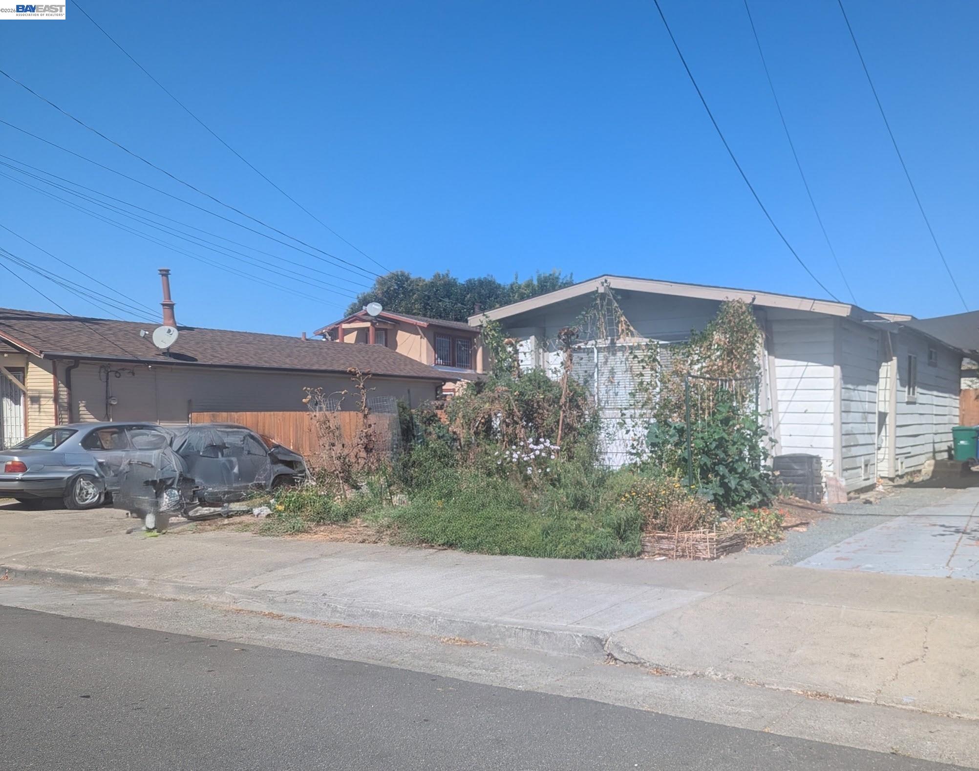 2415 109Th Ave