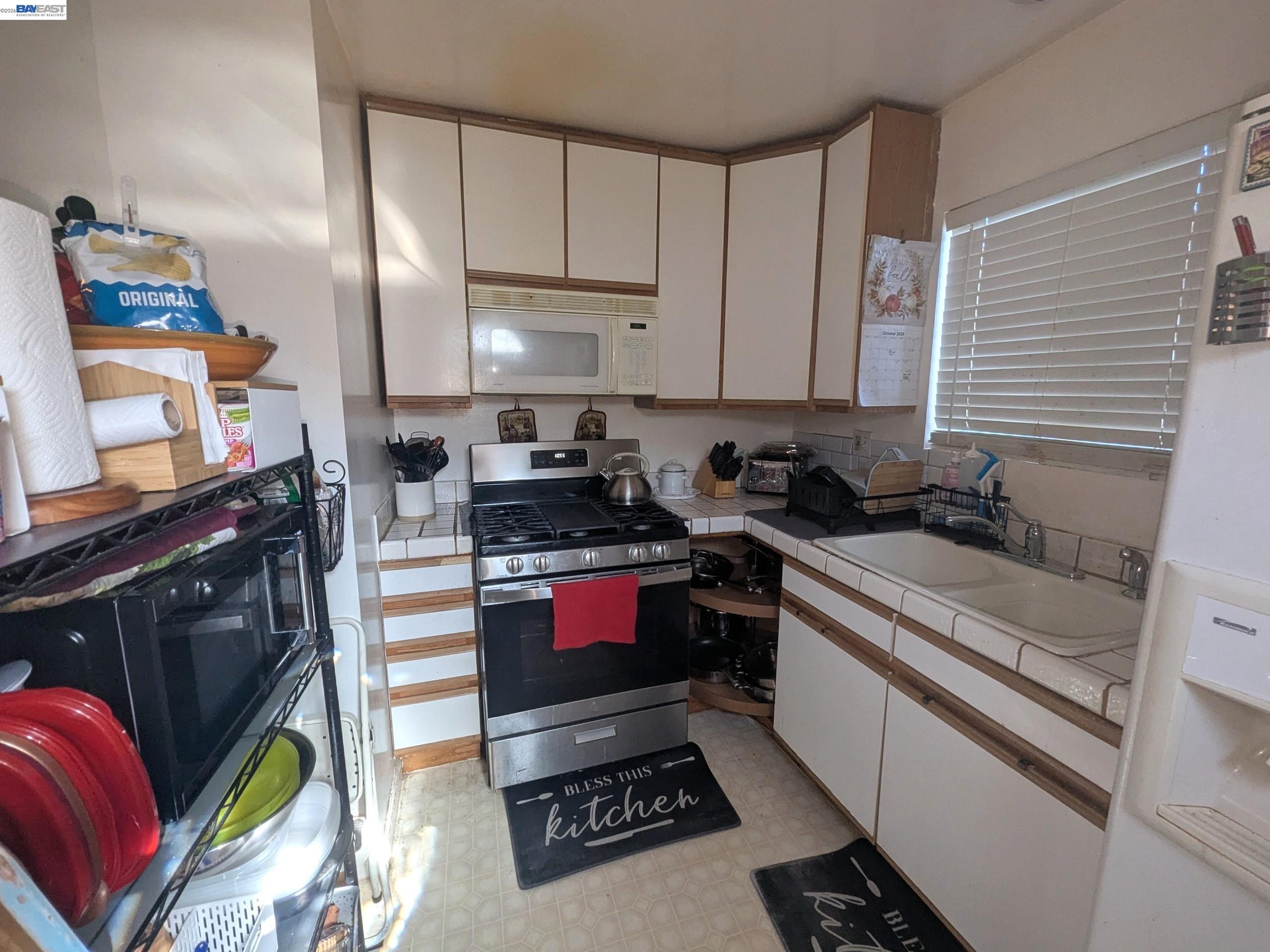 2415 109Th Ave