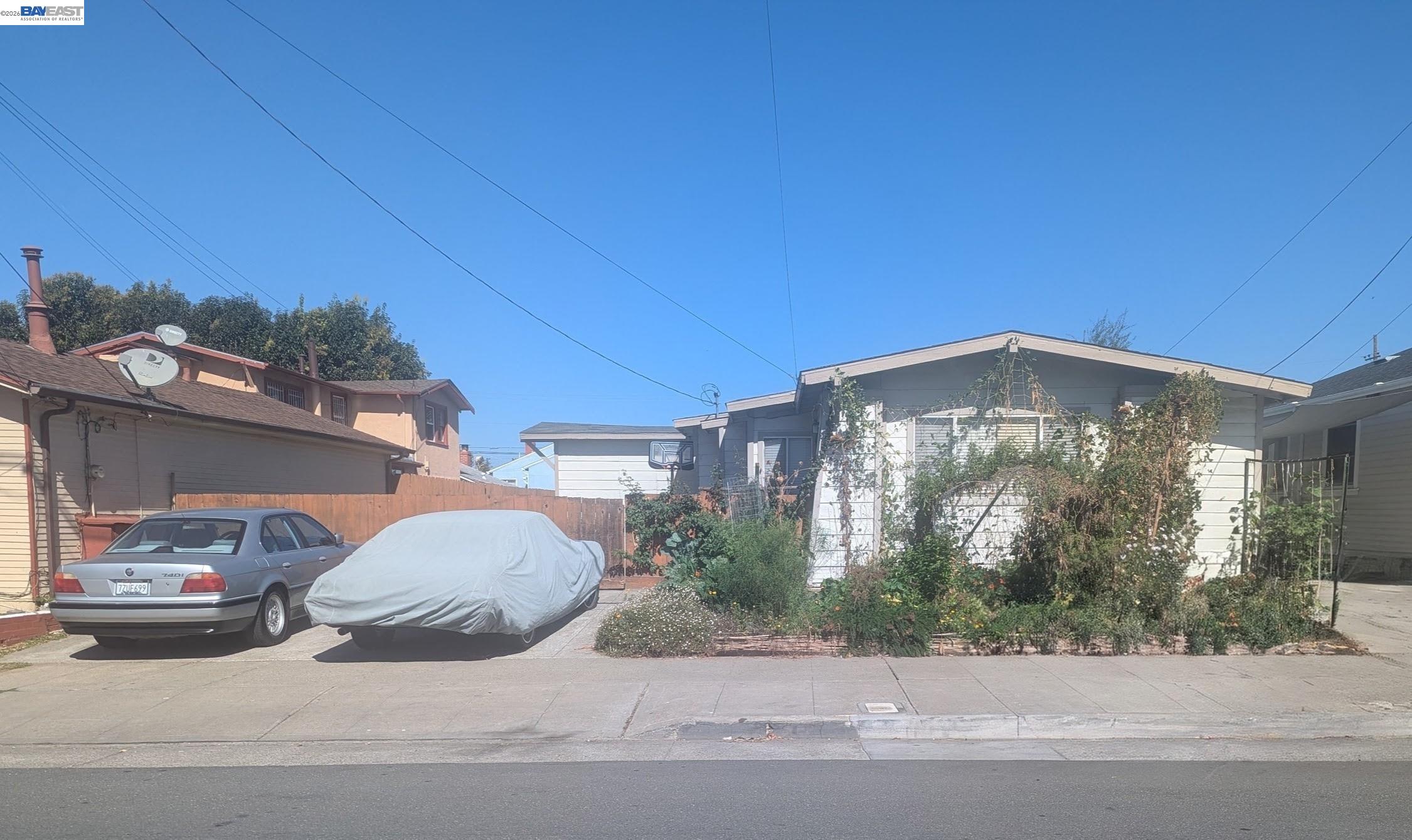 2415 109Th Ave