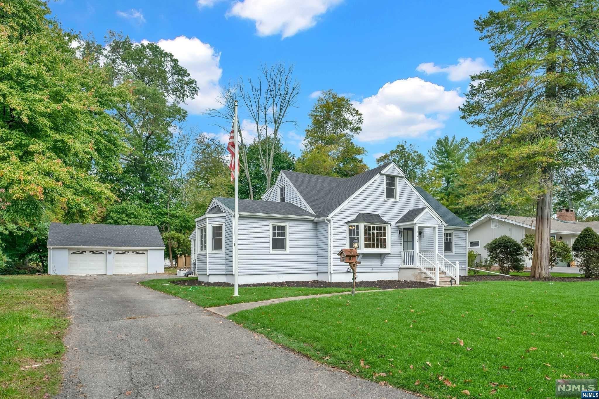 357 Sunset Boulevard