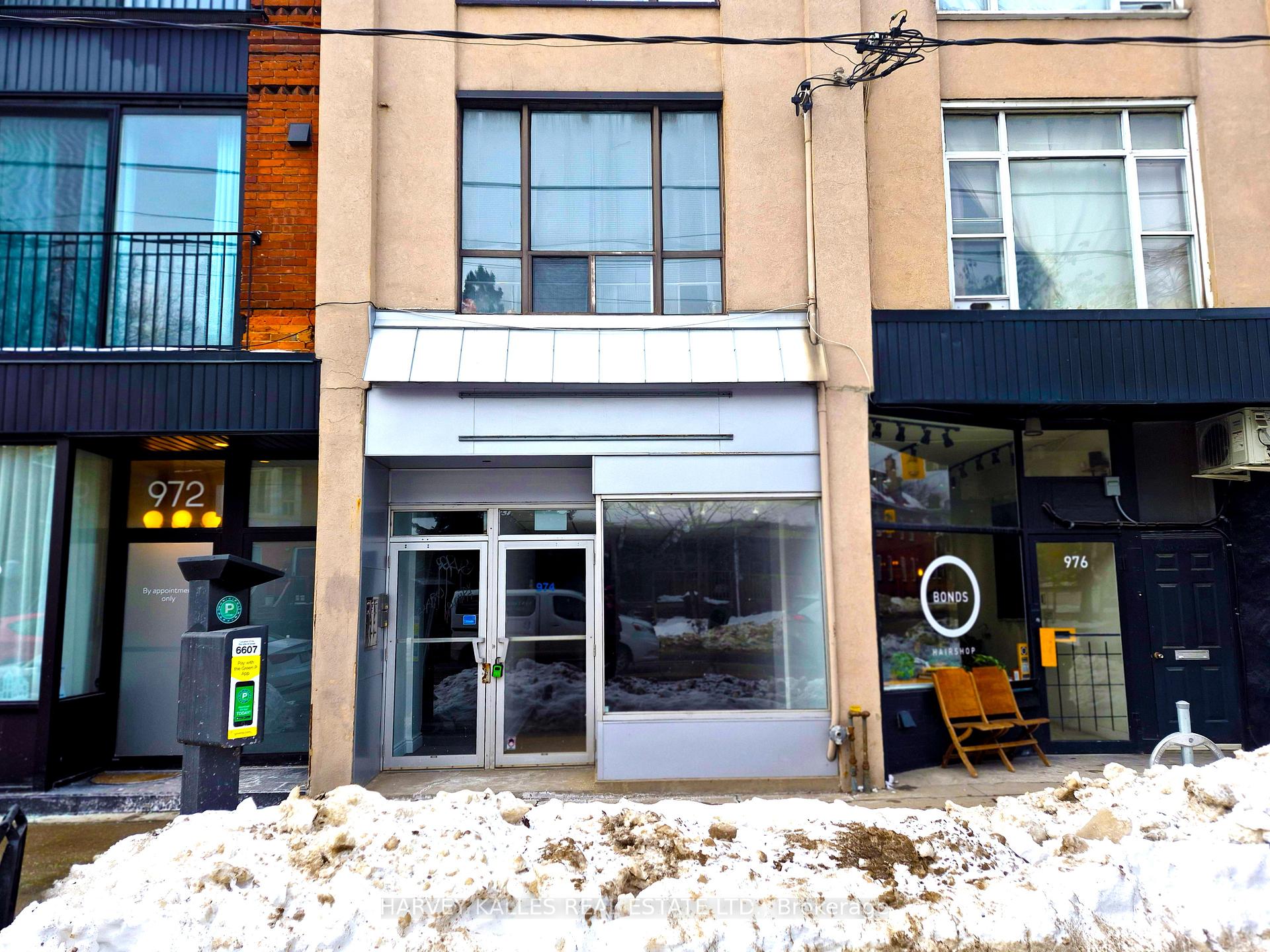 974 Bathurst Street Main