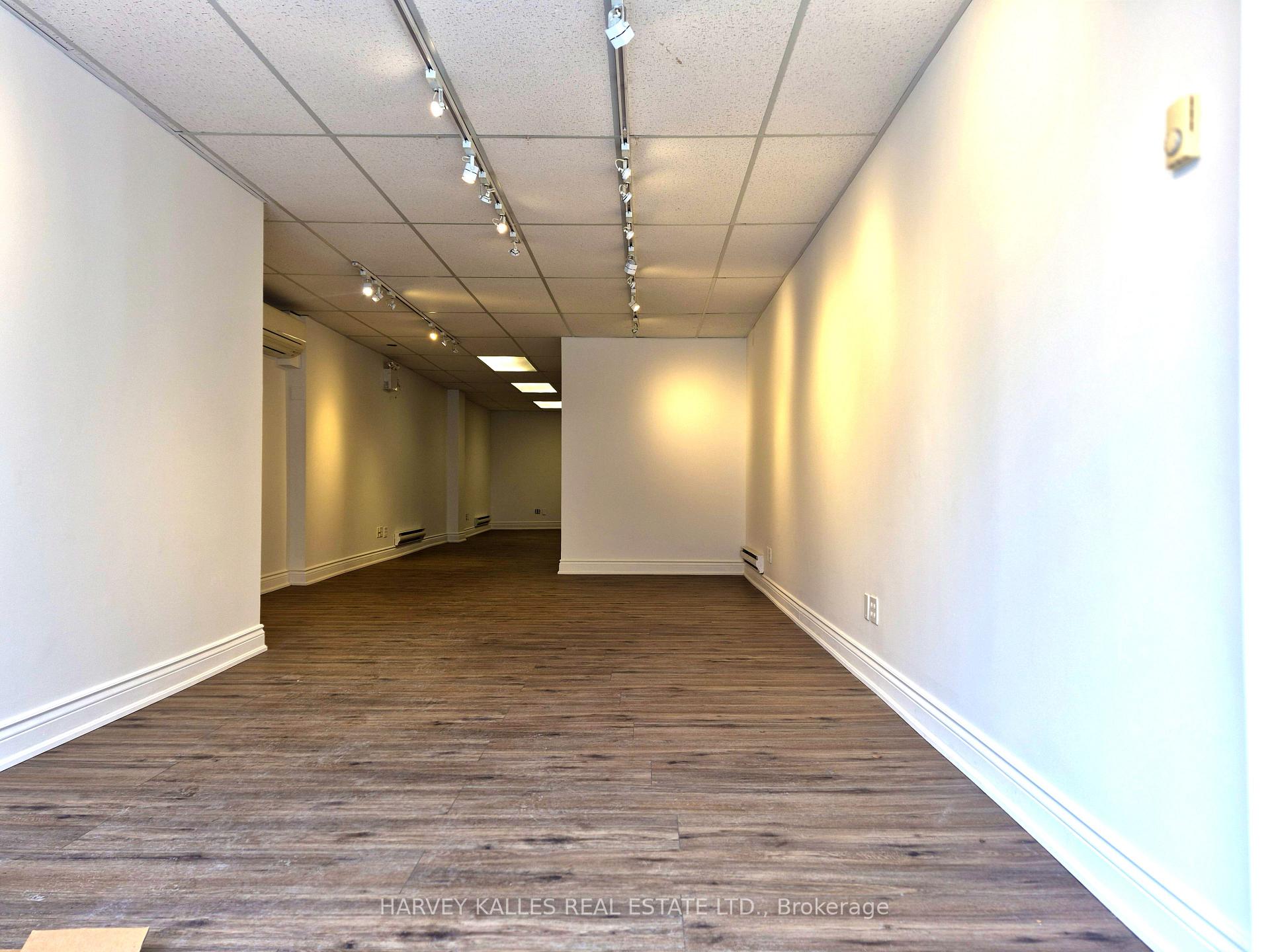 974 Bathurst Street Main