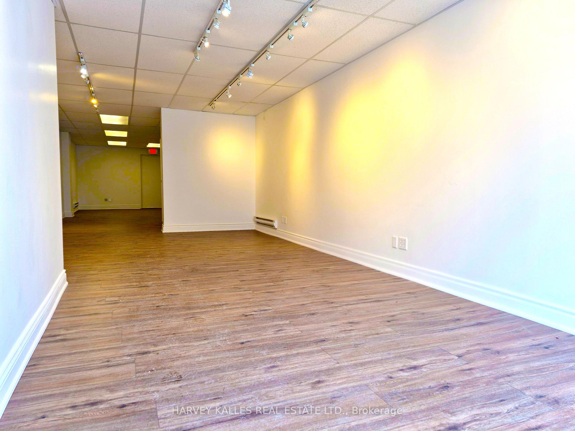 974 Bathurst Street Main