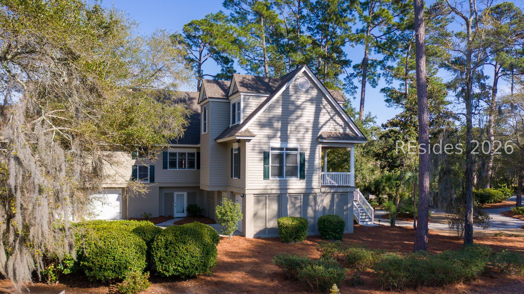 10 Bear Island Road