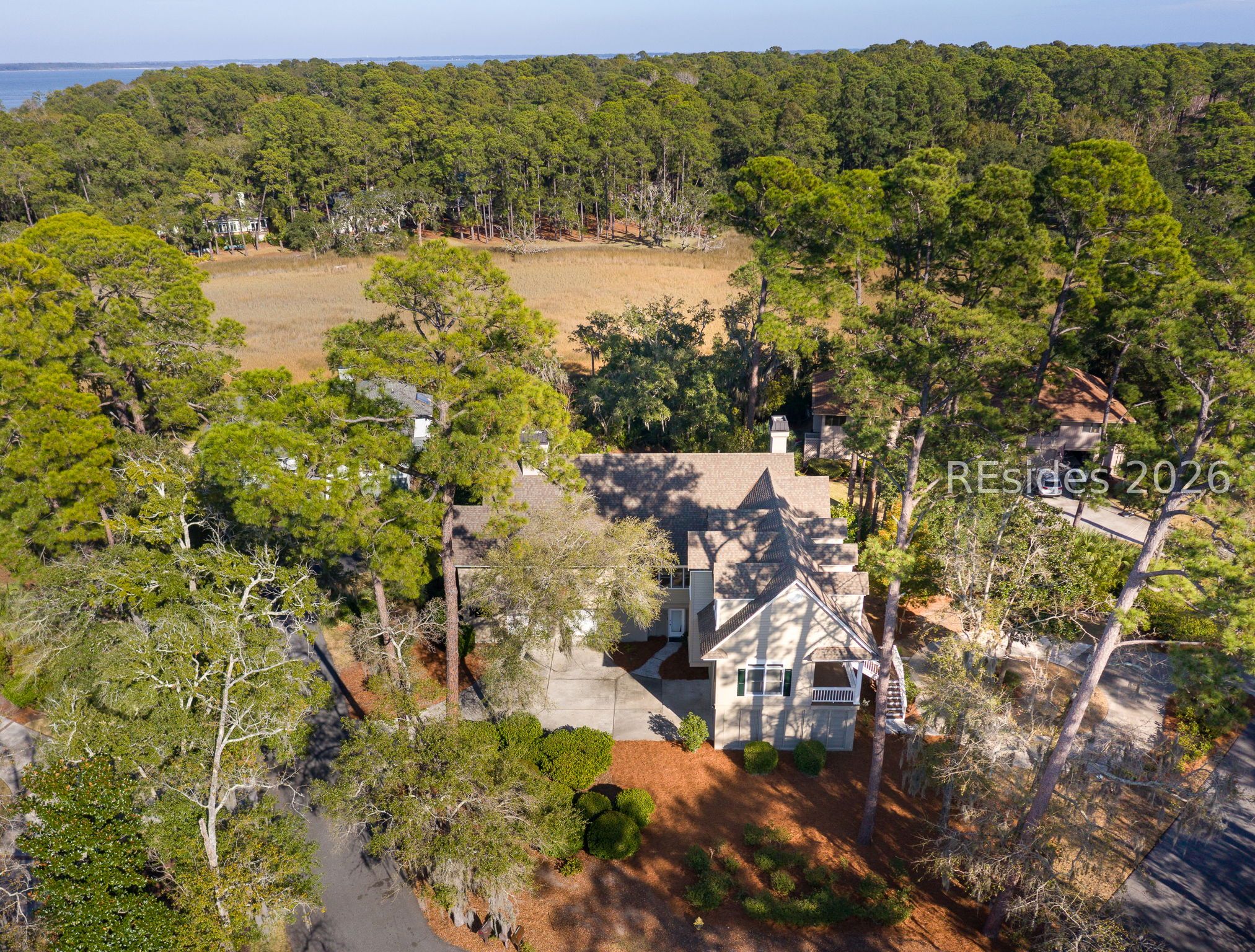 10 Bear Island Road