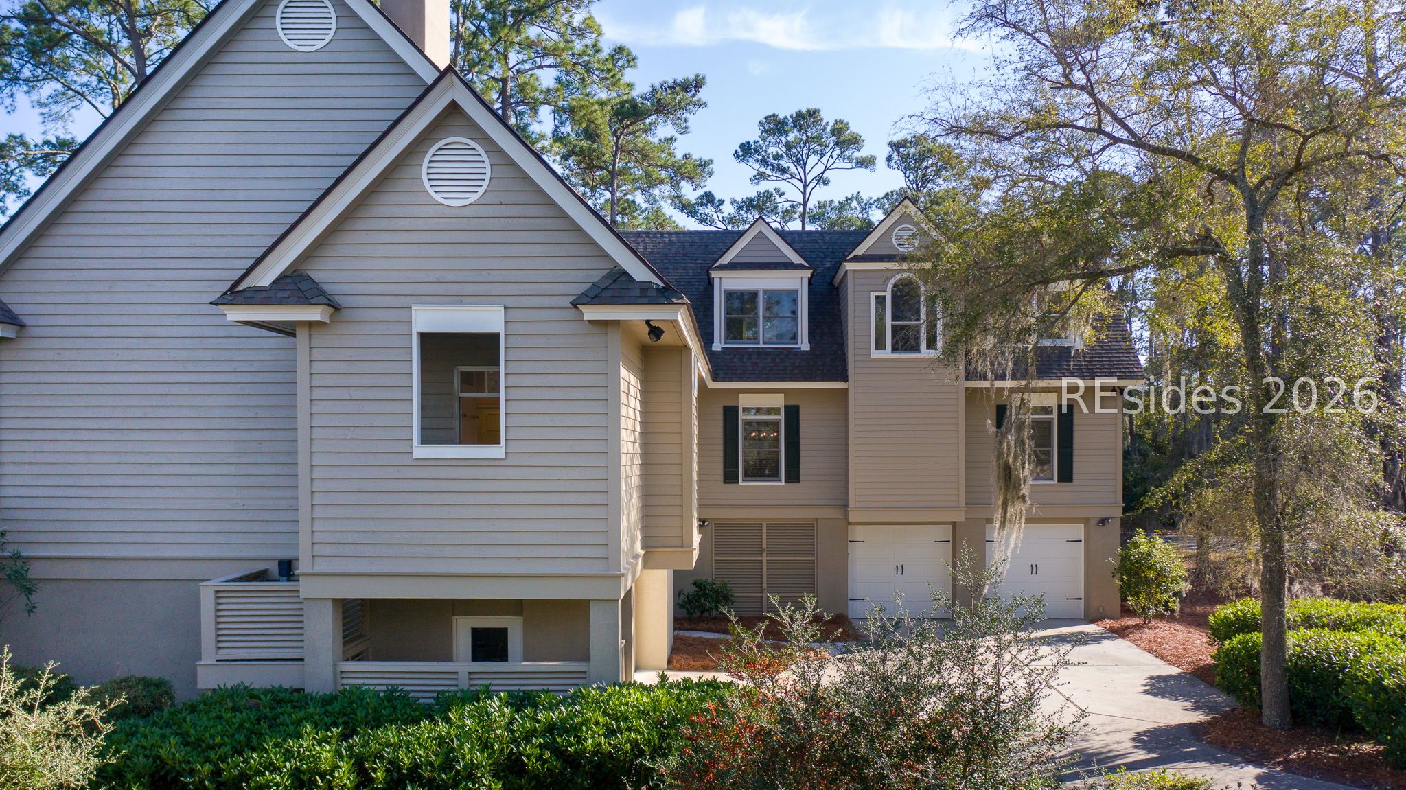 10 Bear Island Road