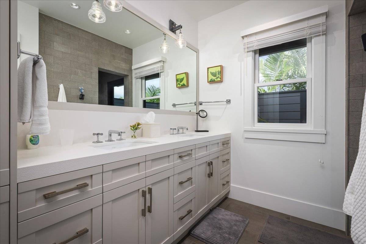 73-4810 Hinahina Rd. 10