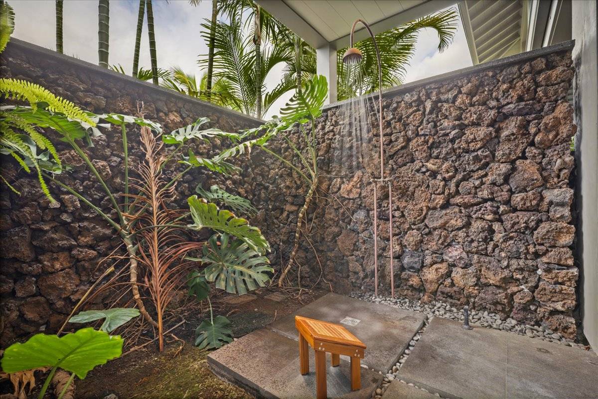 73-4810 Hinahina Rd. 10