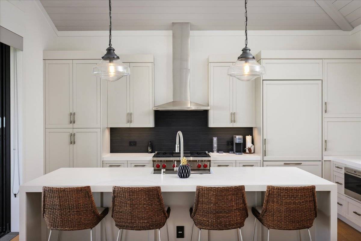 73-4810 Hinahina Rd. 10