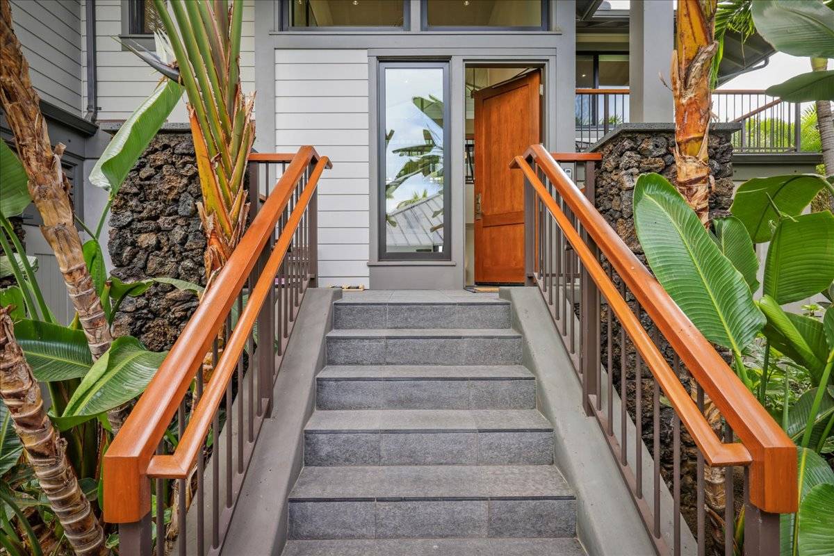 73-4810 Hinahina Rd. 10