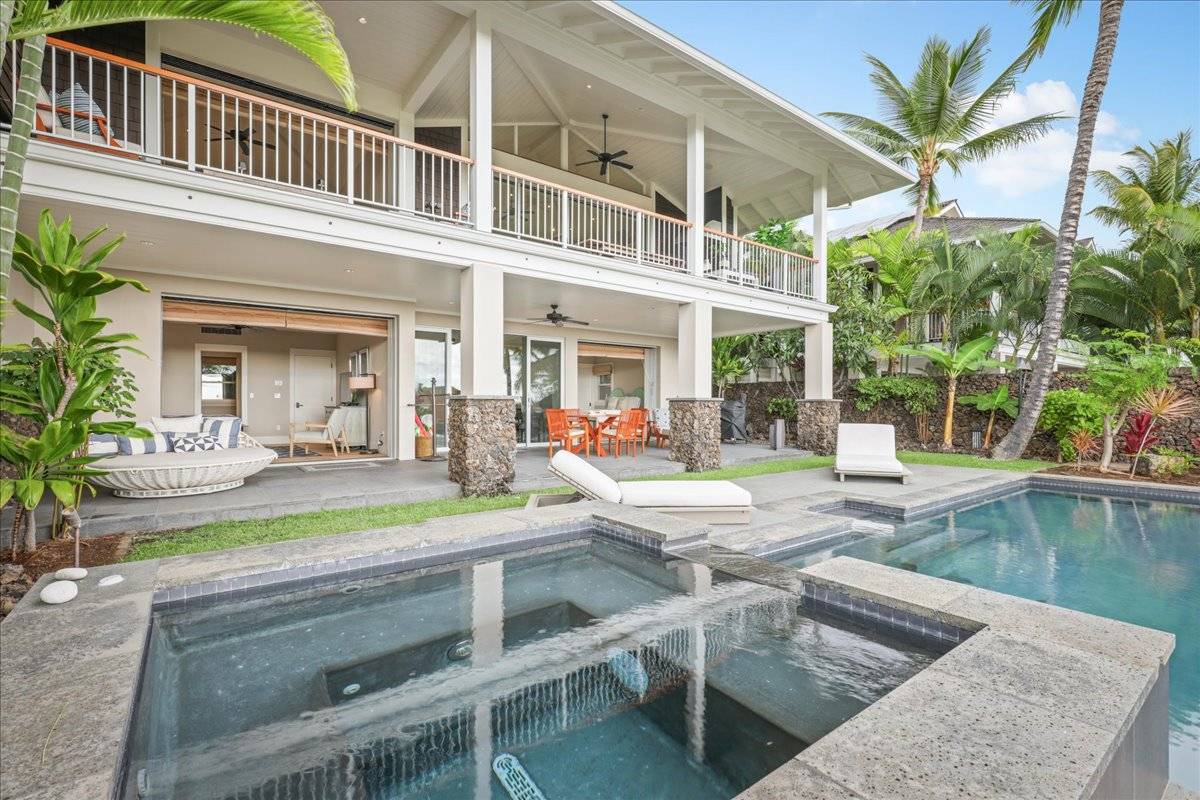 73-4846 MAIA LOOP 10