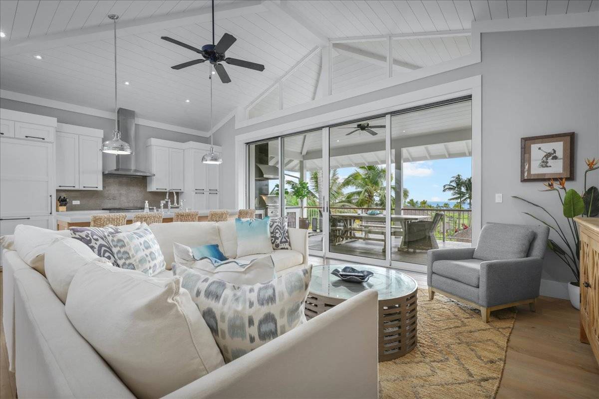 73-4846 MAIA LOOP 10