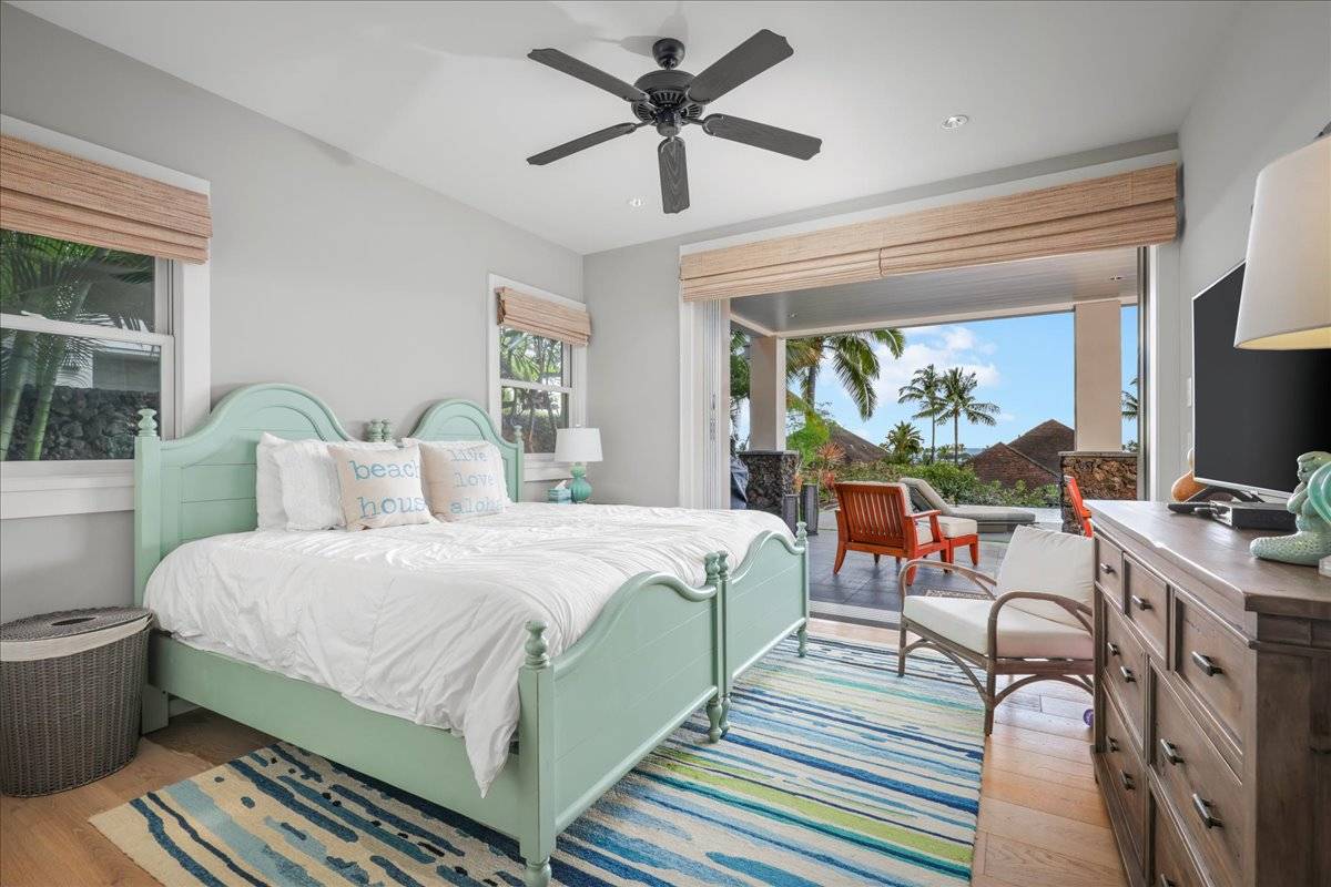 73-4846 MAIA LOOP 10