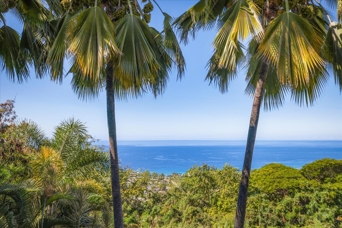 77-6579 KUAKINI HIGHWAY