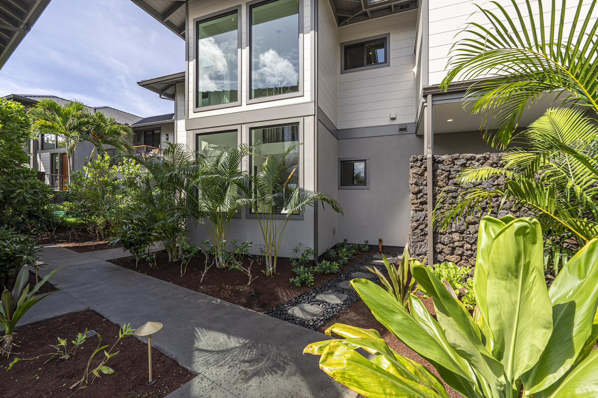 73-4804 HINAHINA RD 13