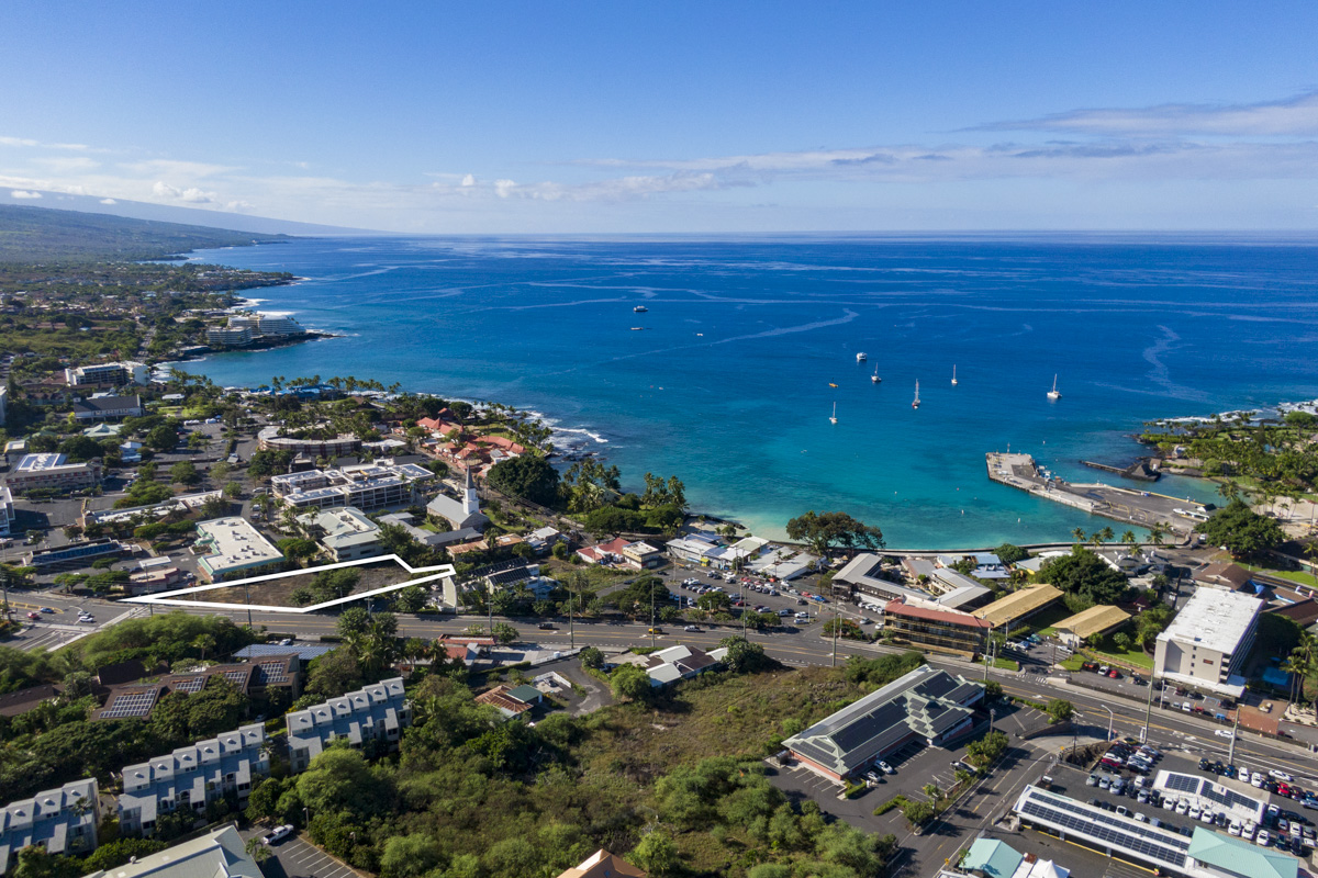 75-5684 KUAKINI HWY