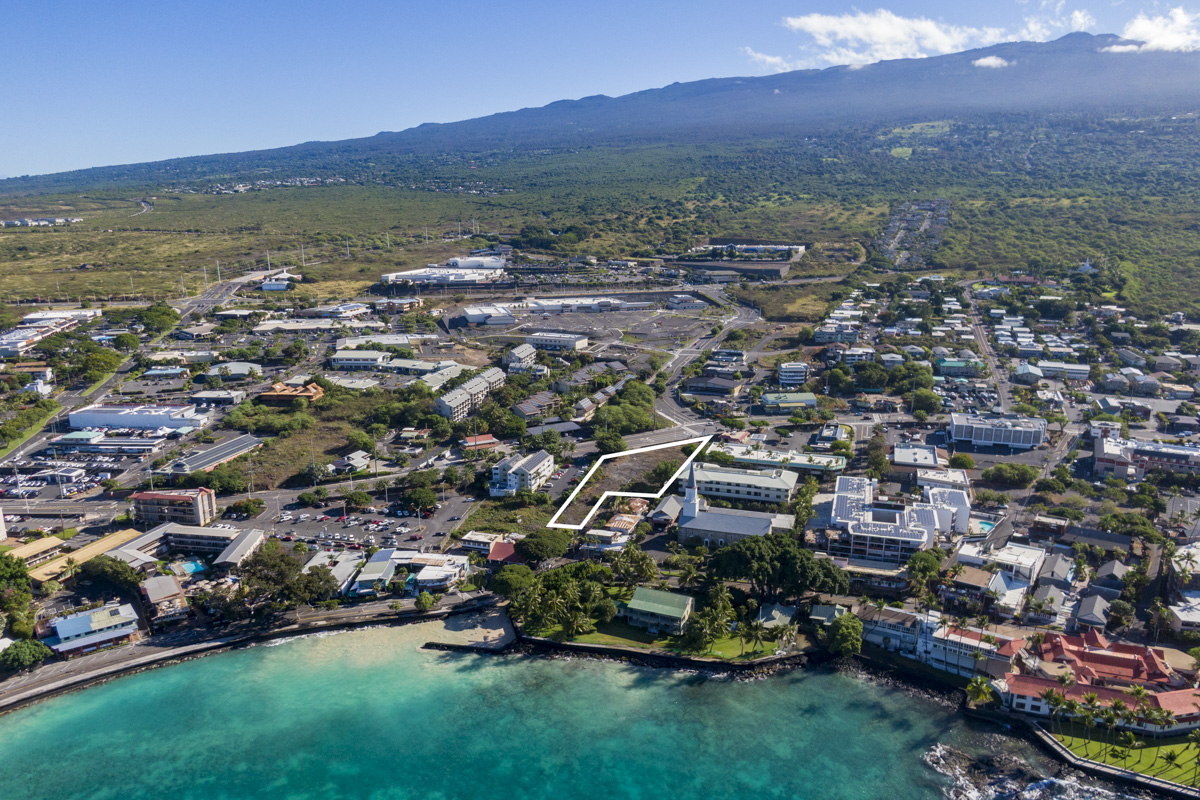 75-5684 KUAKINI HWY