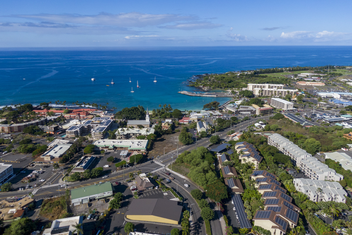 75-5684 KUAKINI HWY