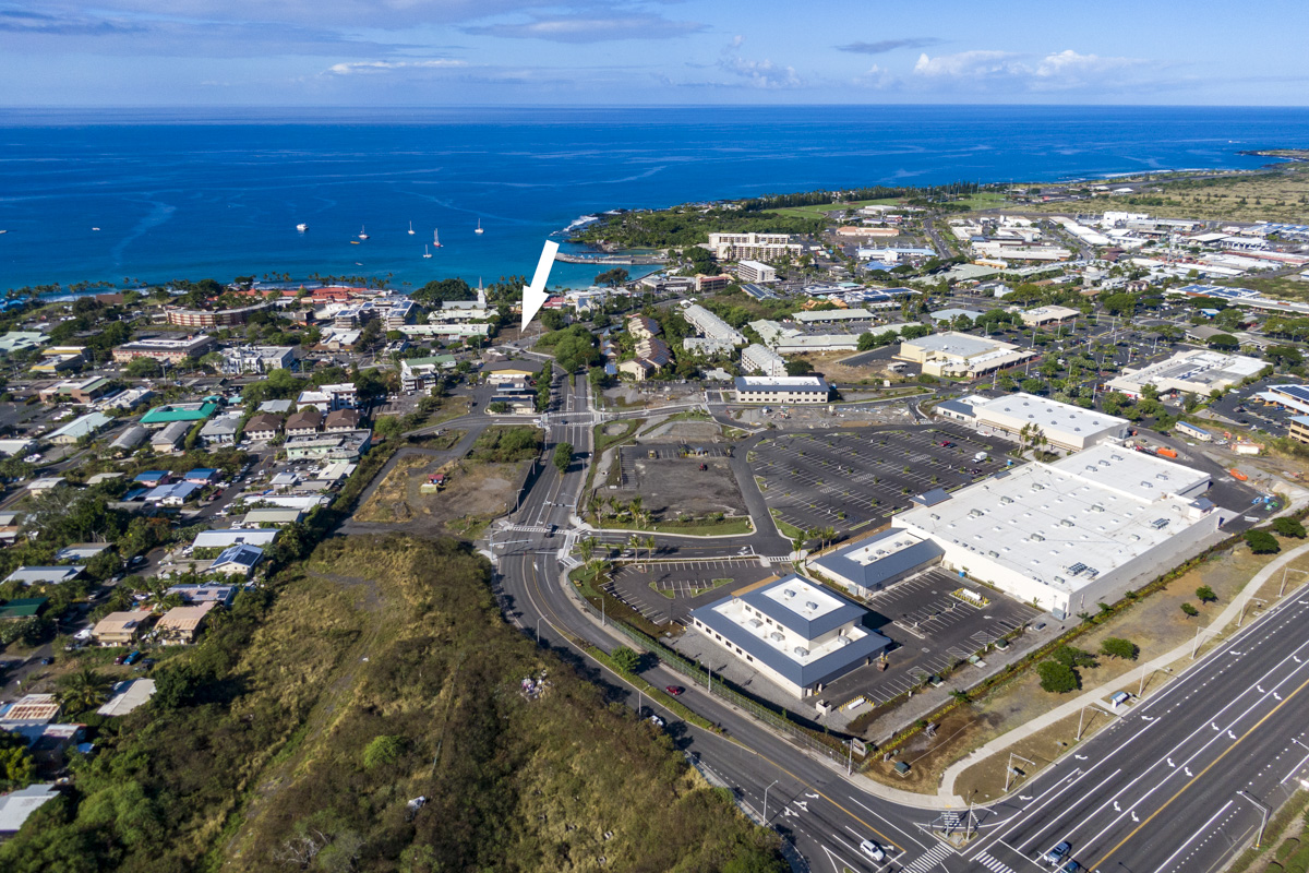 75-5684 KUAKINI HWY