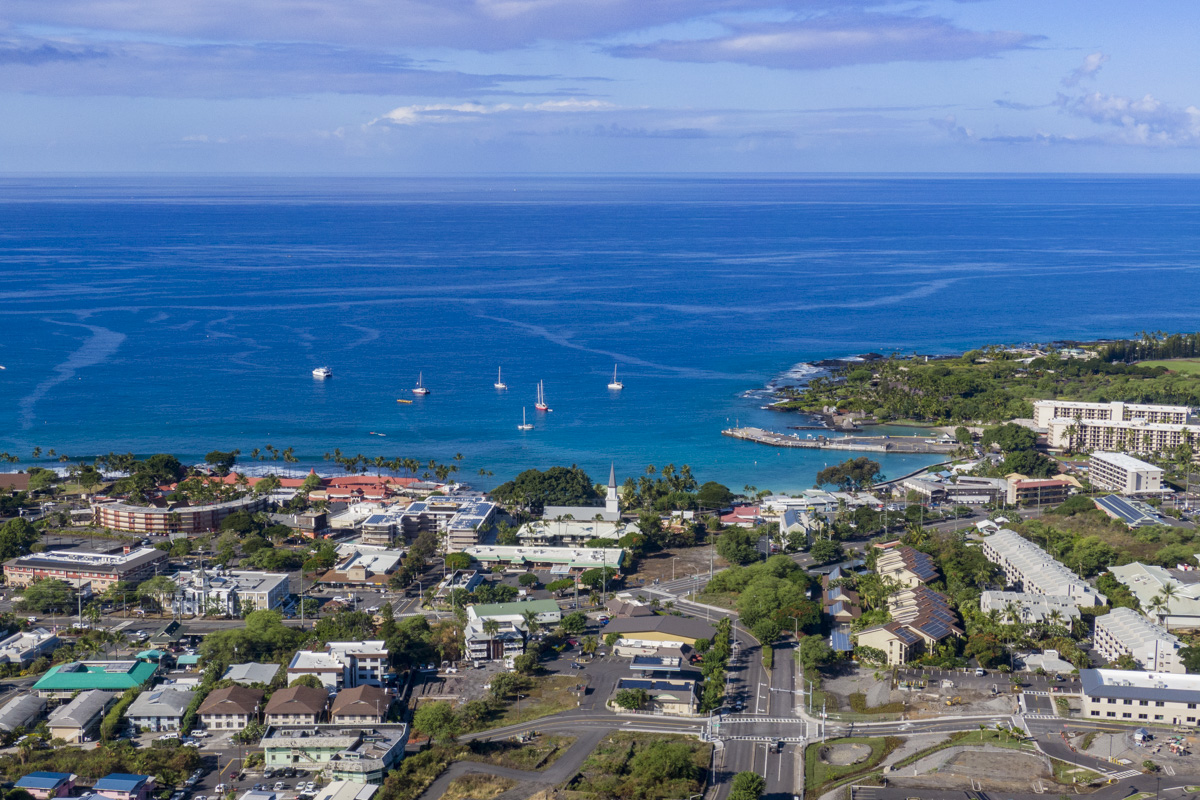 75-5684 KUAKINI HWY