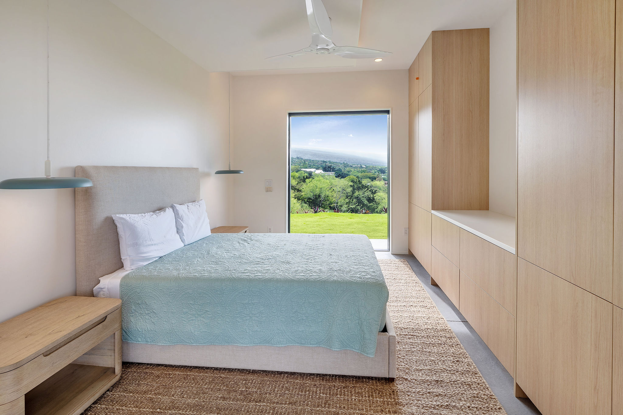 82-5879 OLD GOVERNMENT MAIN RD