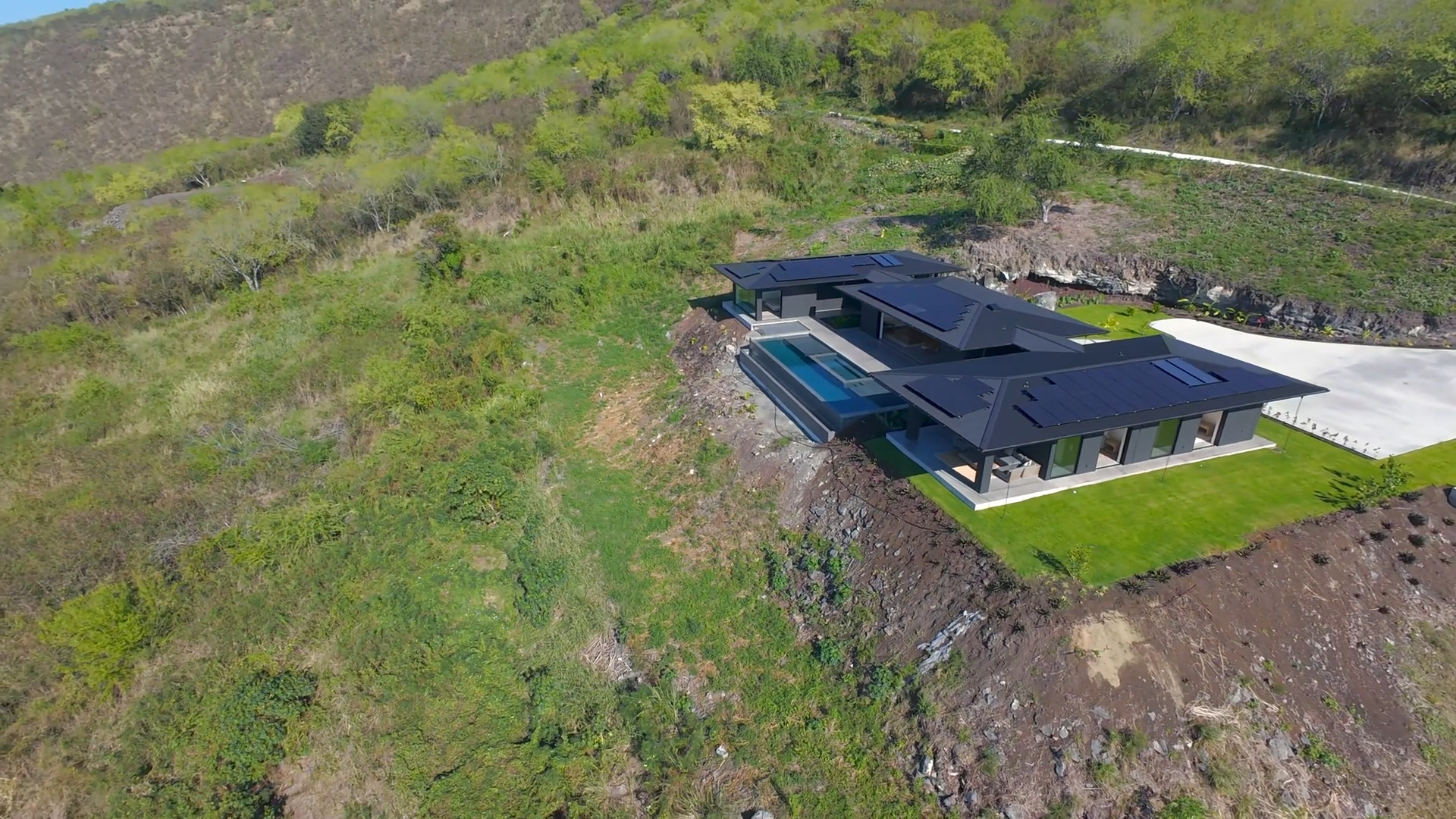 82-5879 OLD GOVERNMENT MAIN RD