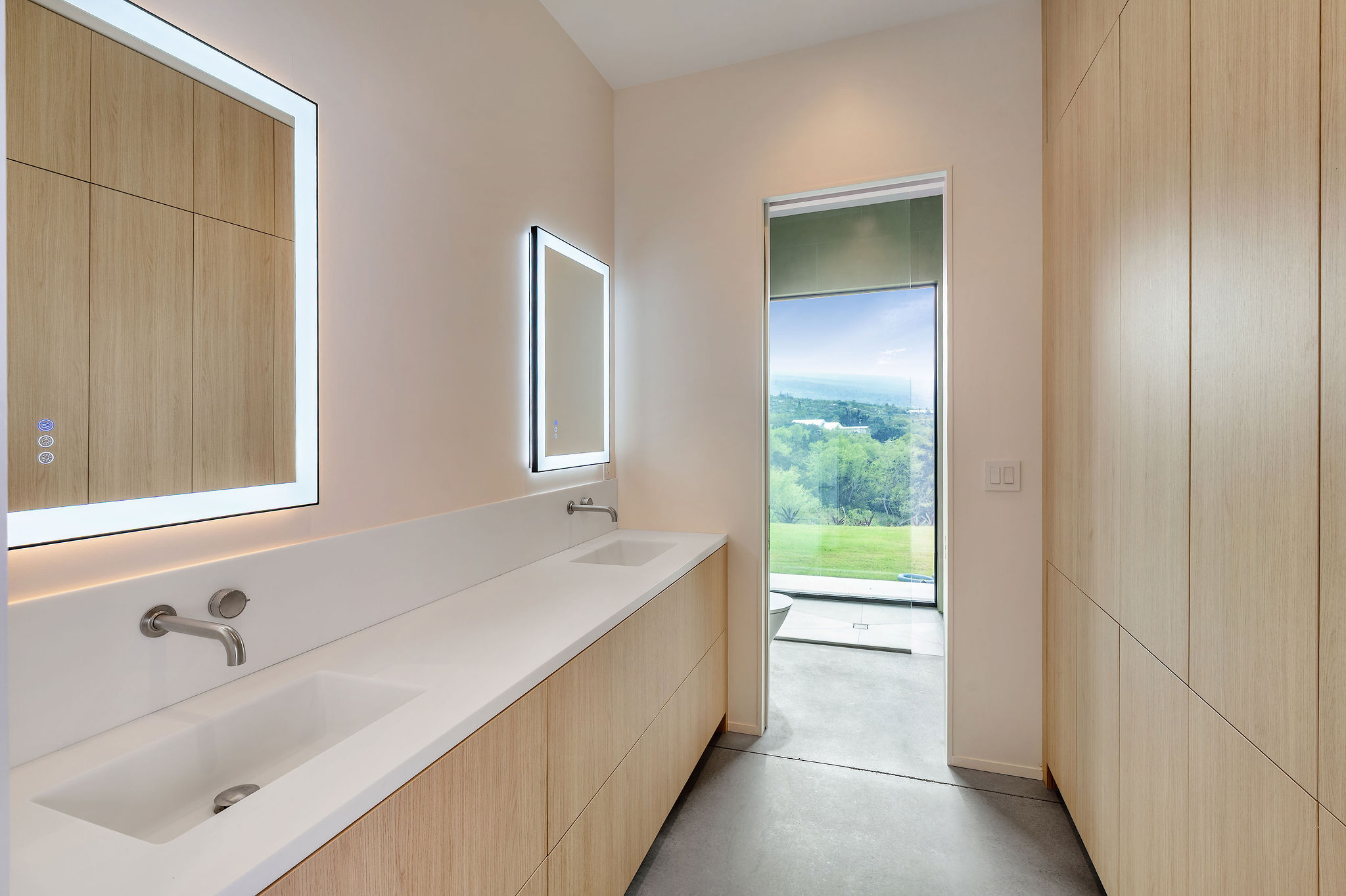 82-5879 OLD GOVERNMENT MAIN RD