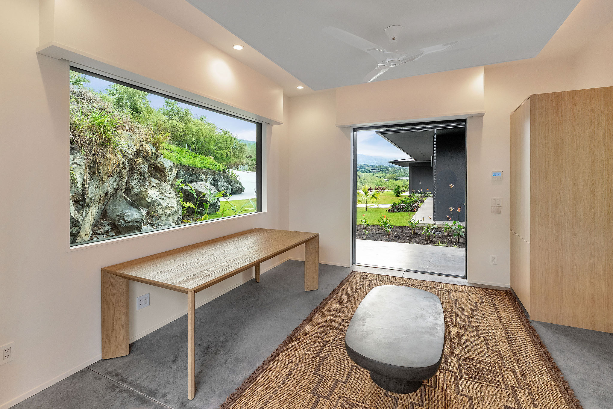 82-5879 OLD GOVERNMENT MAIN RD