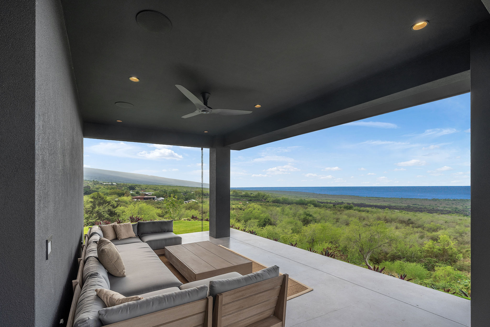 82-5879 OLD GOVERNMENT MAIN RD