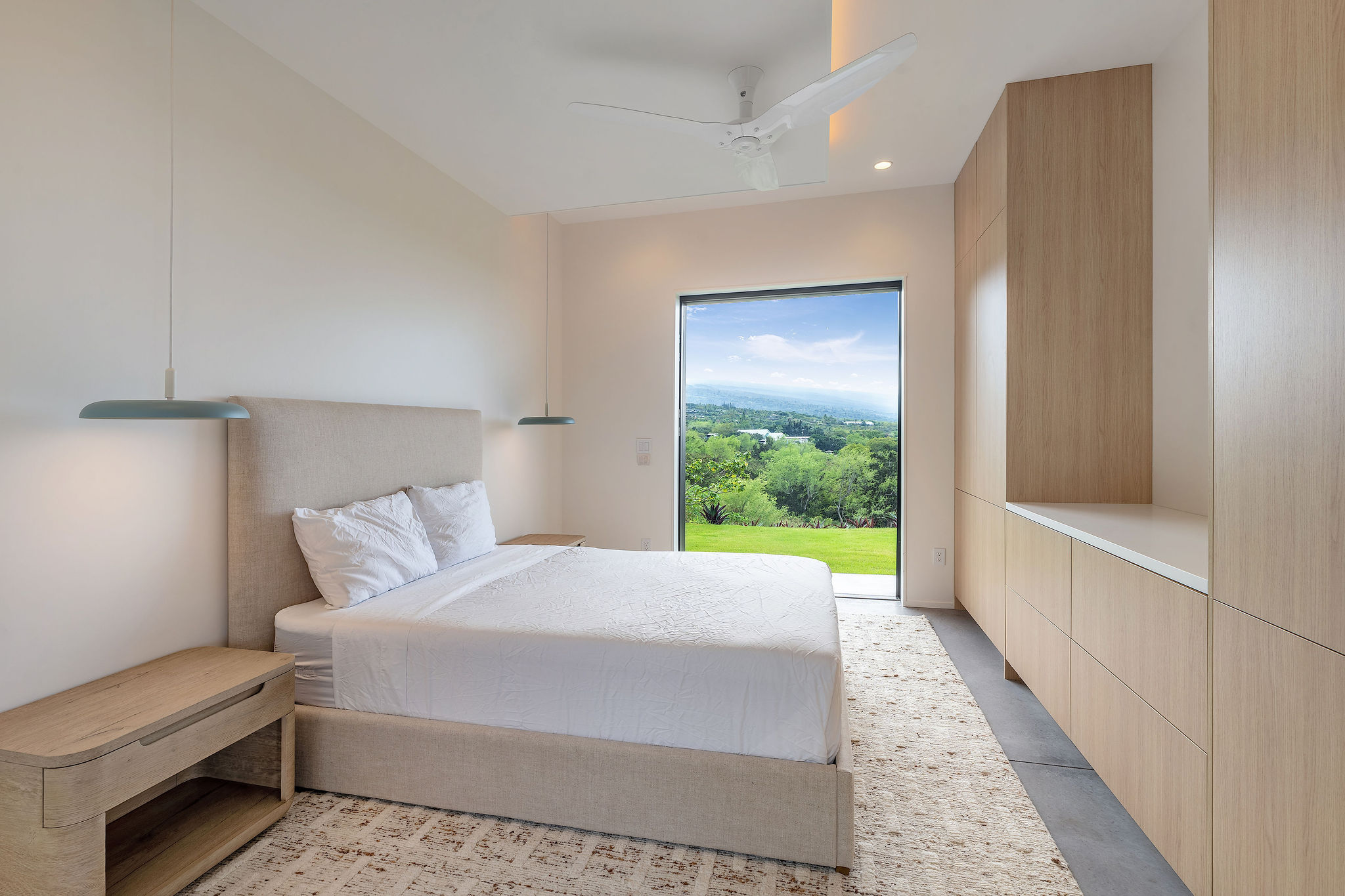 82-5879 OLD GOVERNMENT MAIN RD