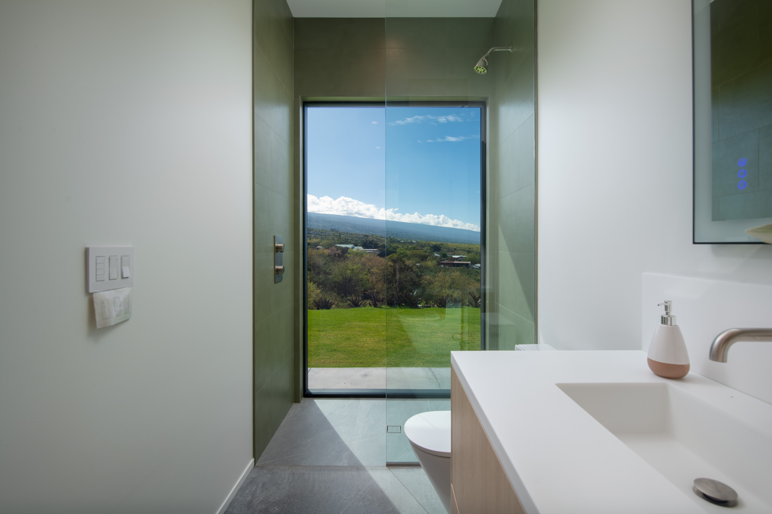 82-5879 OLD GOVERNMENT MAIN RD