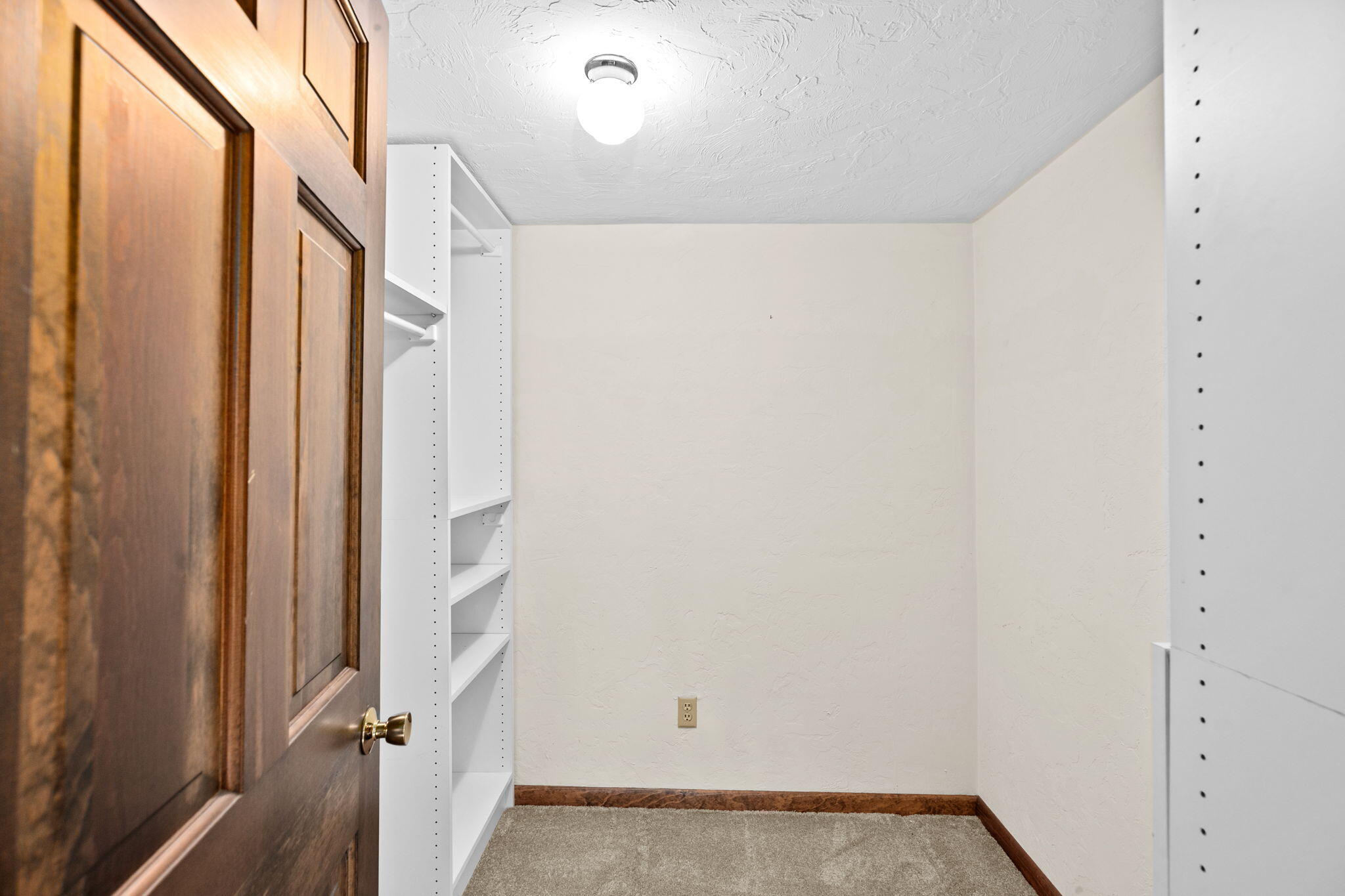 10 Quamhasset Road